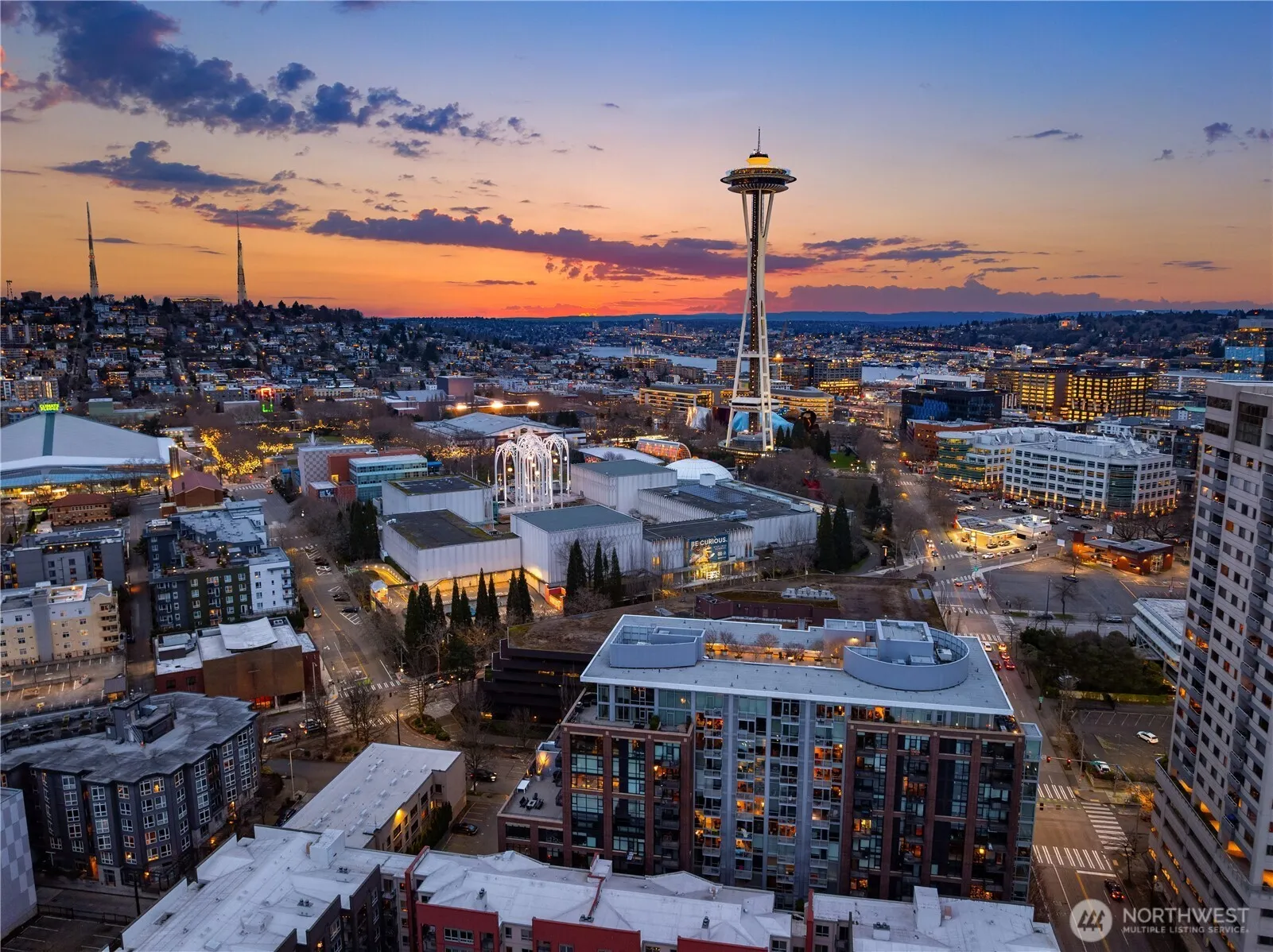 Property photo for 2911 2nd Avenue #806, Seattle