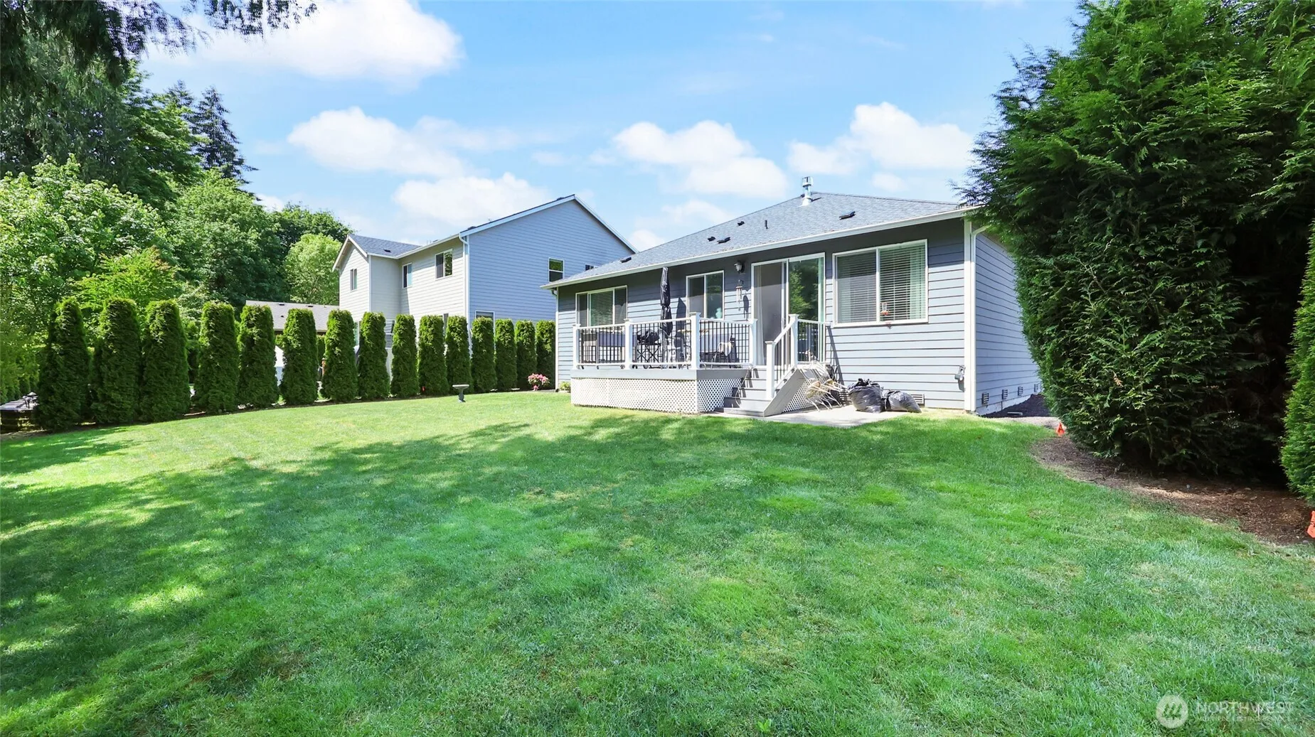 Property photo for 7325 Ashdown Lane Sw, Olympia photo 2