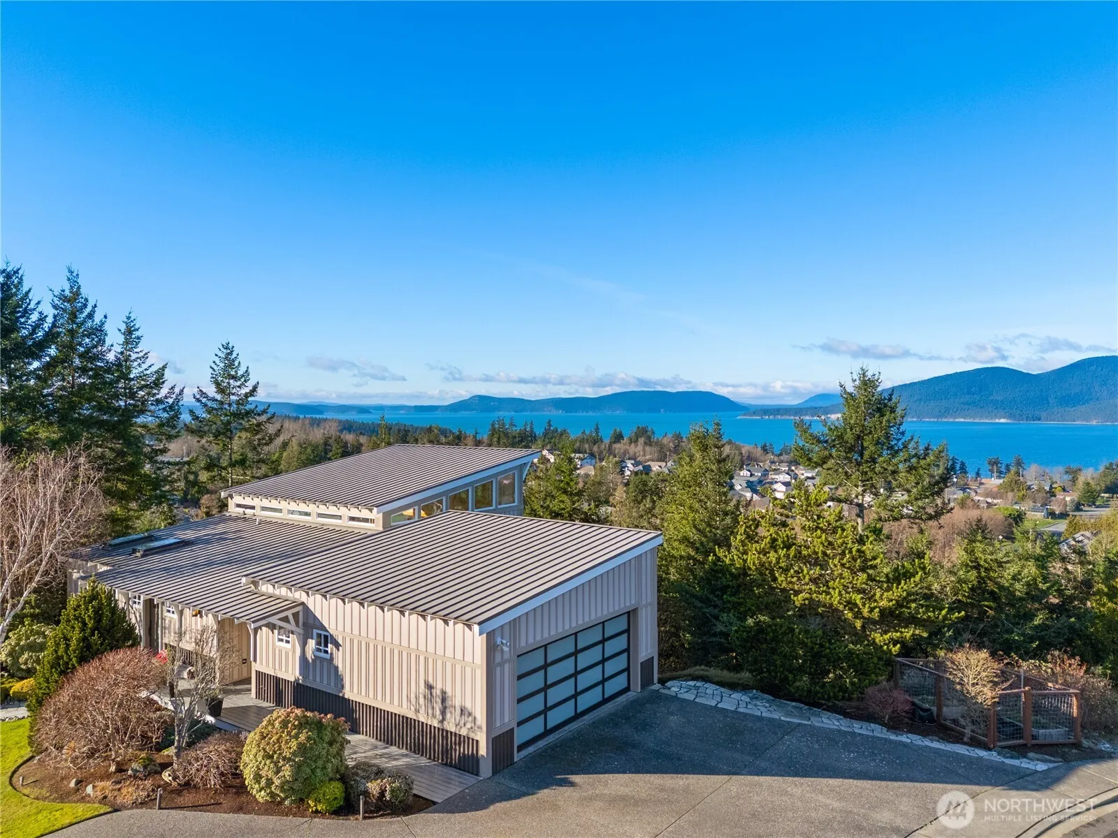 Property photo for 2020 Kansas Avenue, Anacortes