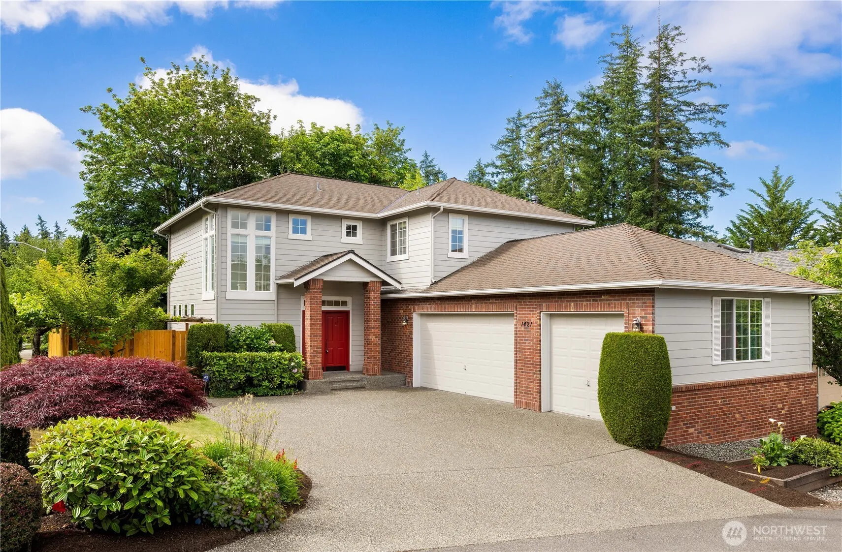 Property photo for 1421 225th Place Se, Sammamish