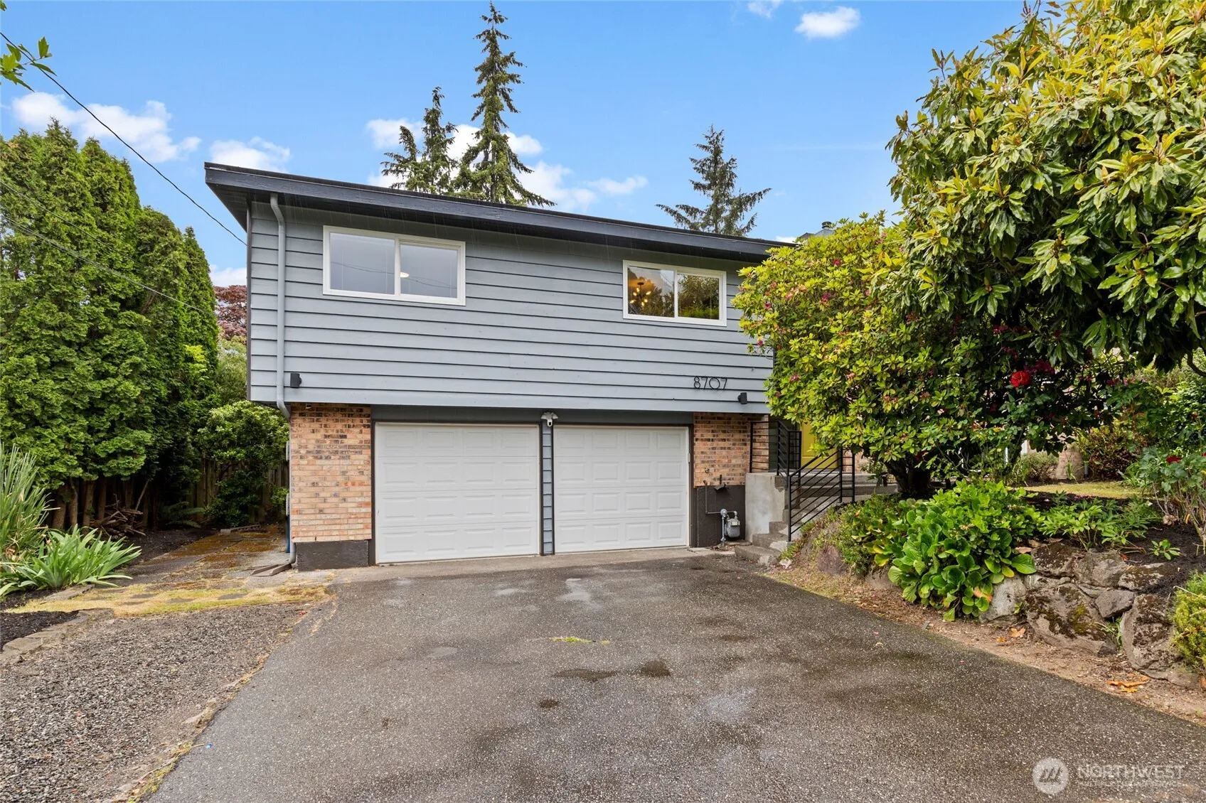 Property photo for 8707 Maple Lane, Edmonds
