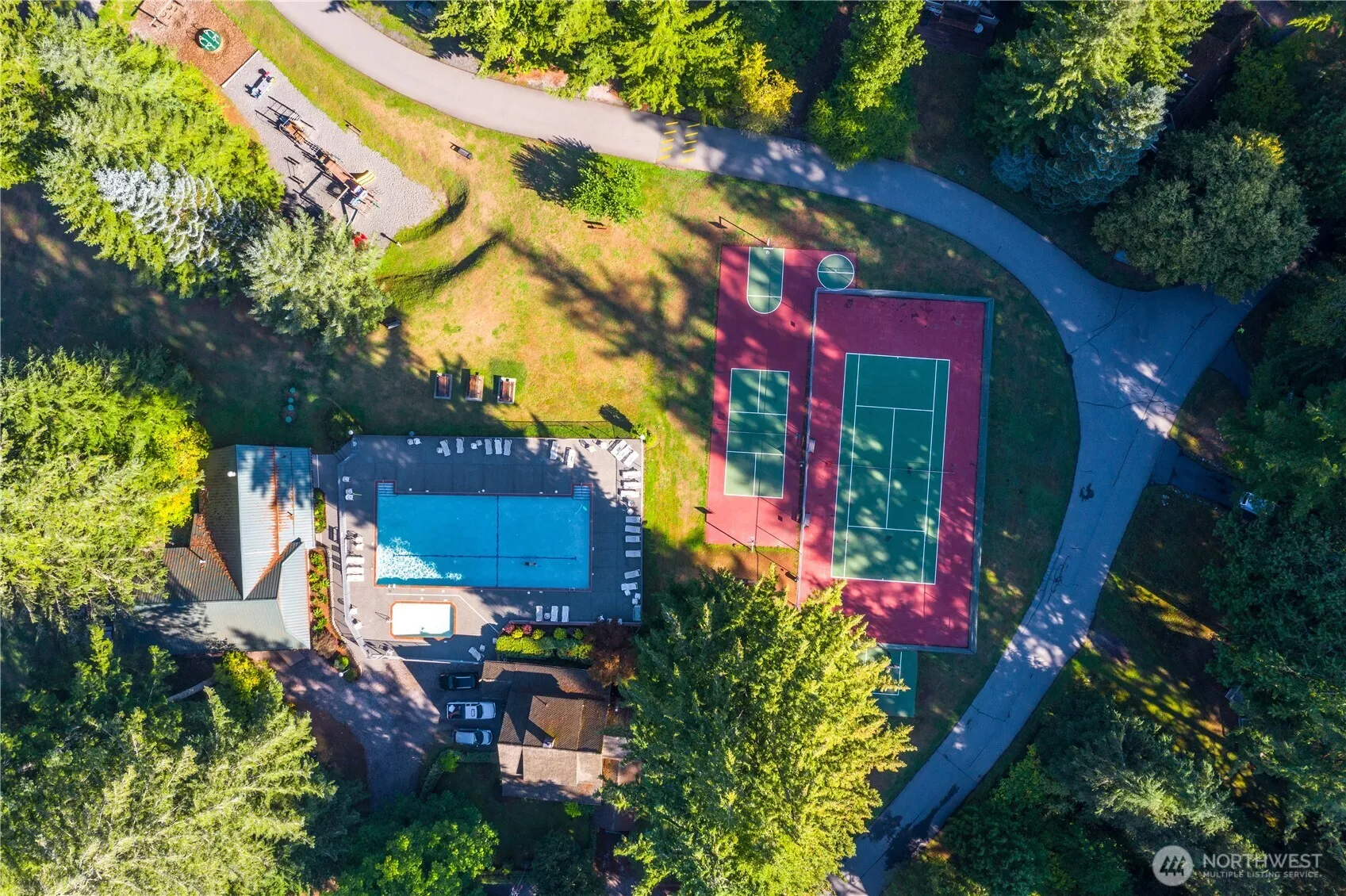 Property photo for 7138 Rainier Way, Glacier
