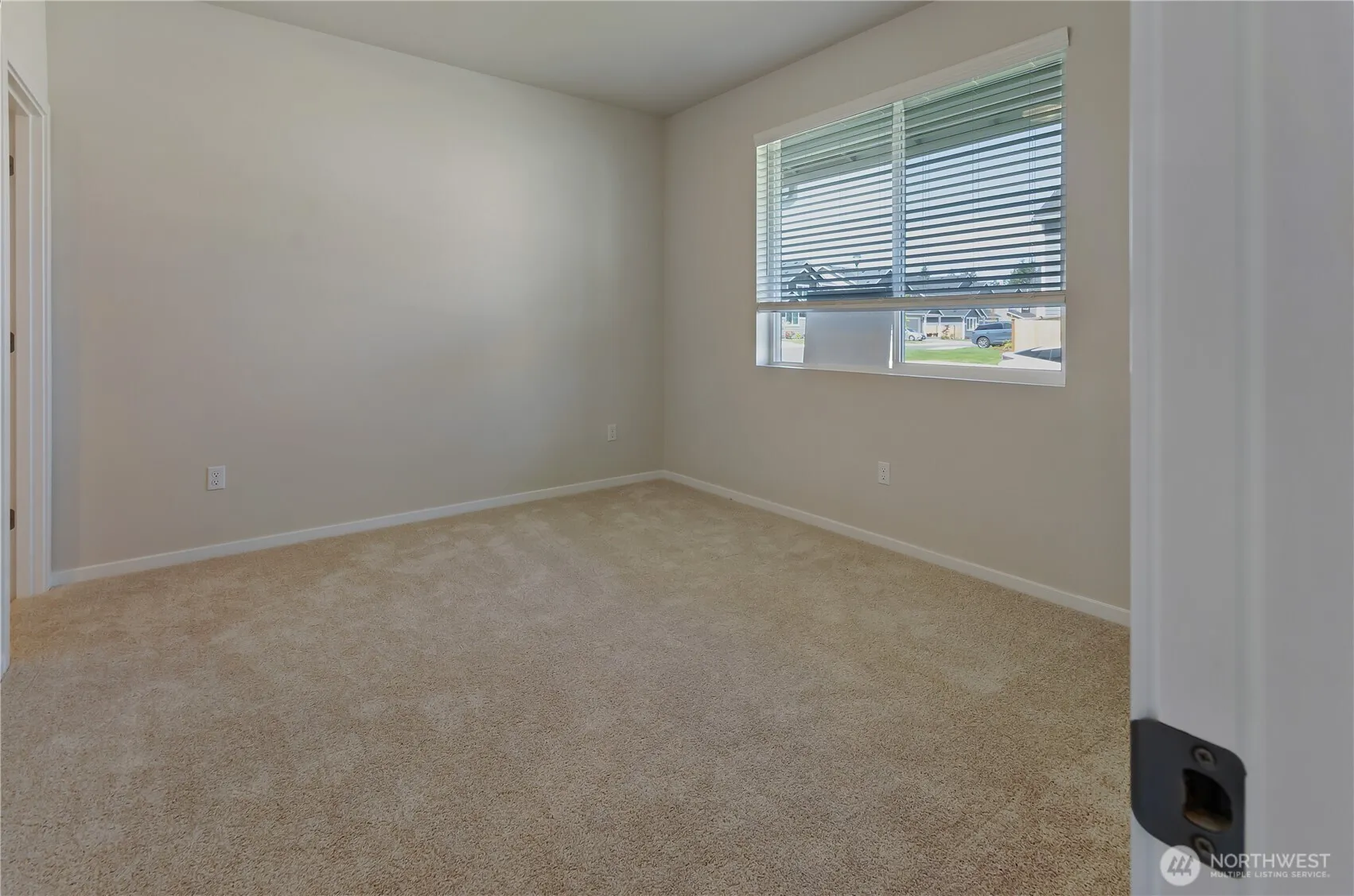 Property photo for 18302 37th Avenue Ct E, Tacoma photo 5