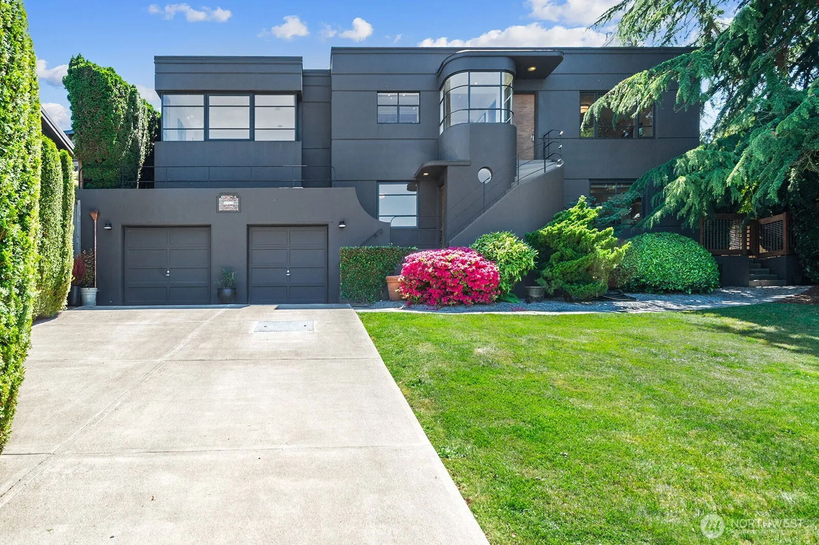3121 Nw 94th Street, Seattle