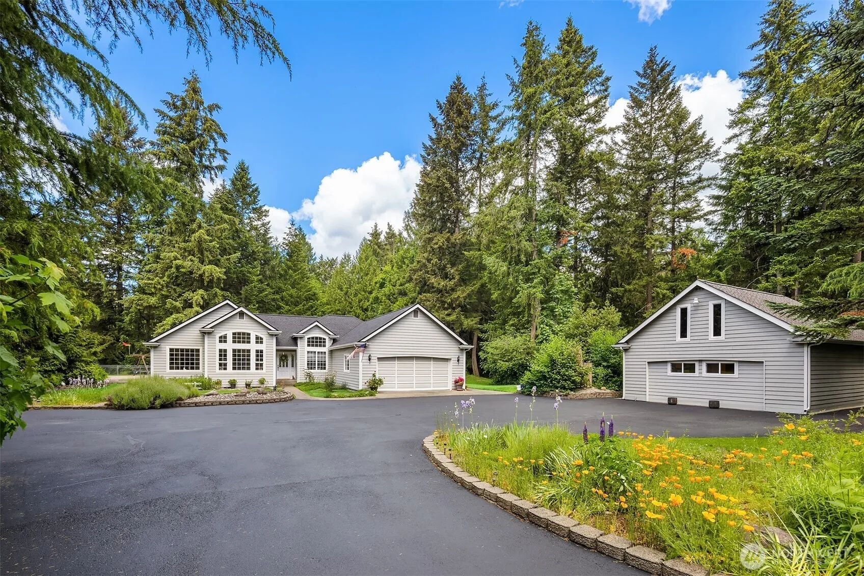 Property photo for 9821 344th Street S, Roy