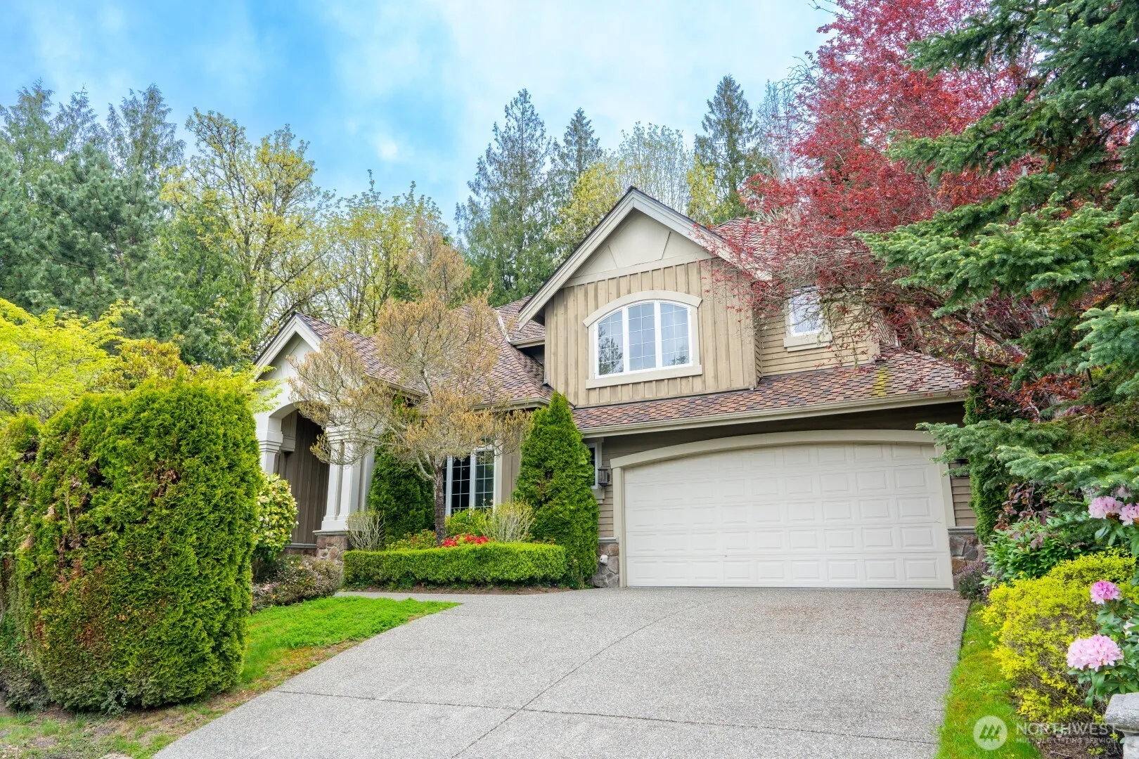 Property photo for 19626 Ne 42nd Way, Sammamish