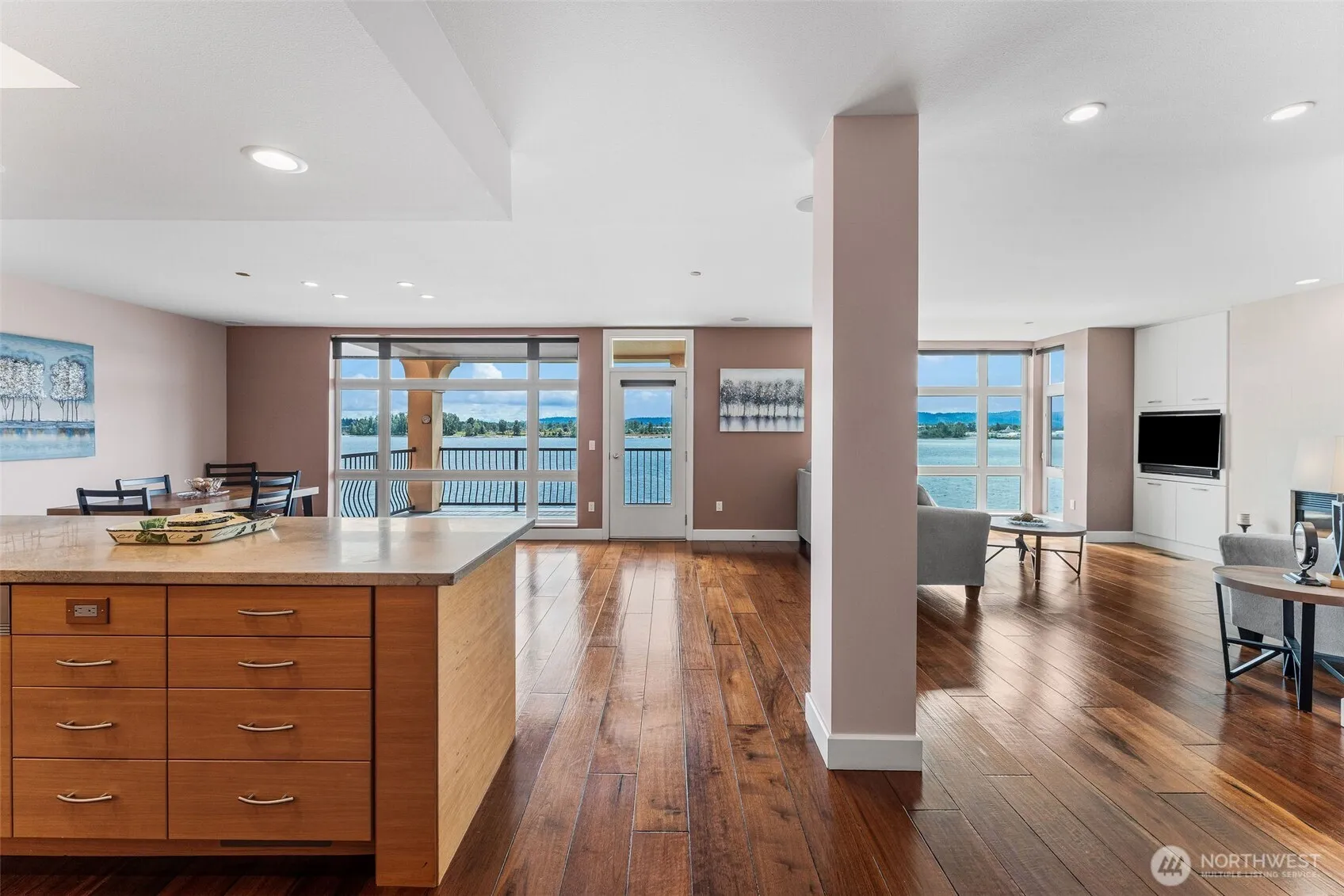 Property photo for 2015 Se Columbia River Drive #220, Vancouver photo 2