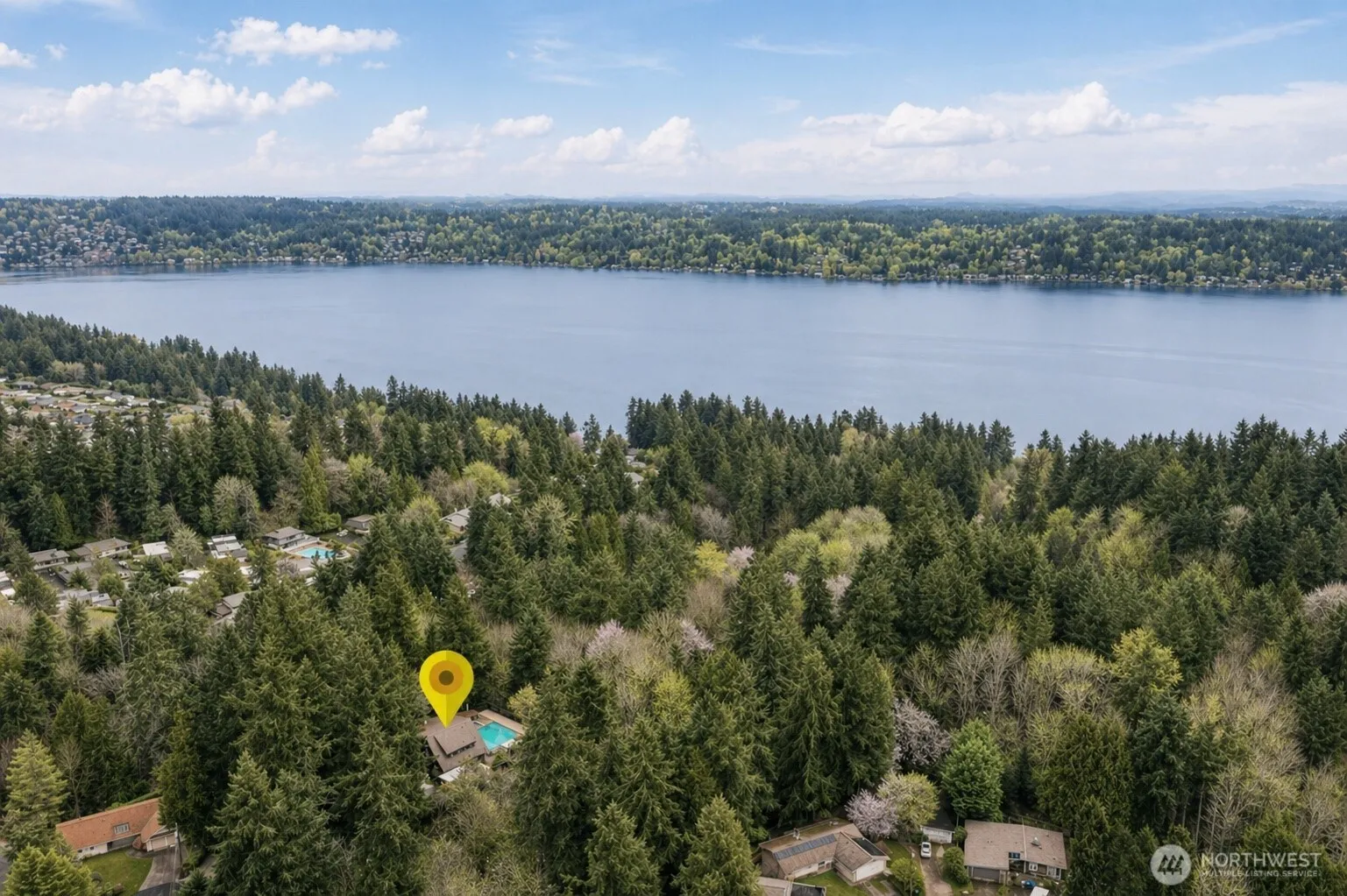 Property photo for 16521 Ne 1st Place, Bellevue
