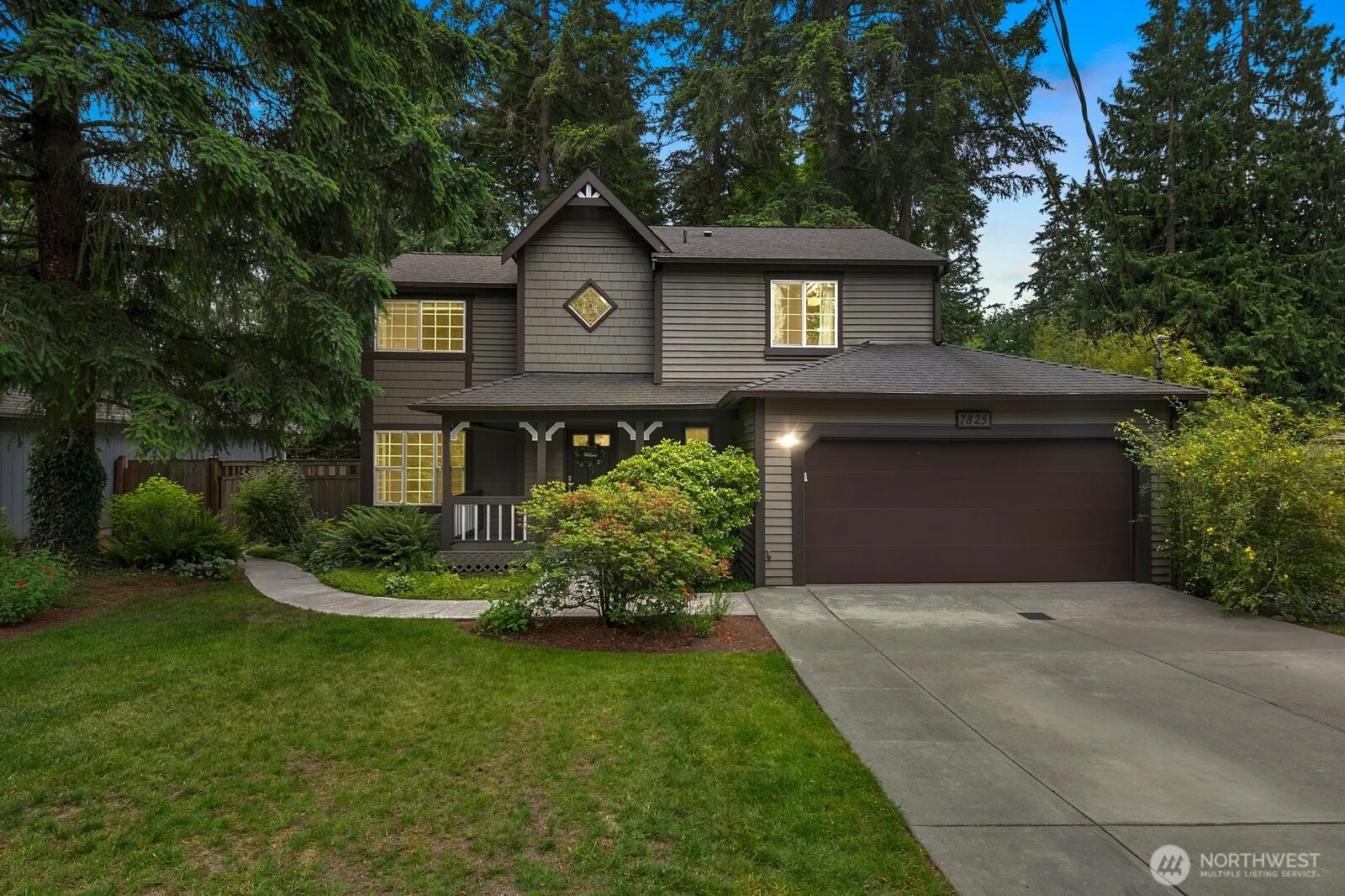 Property photo for 7825 Ne 140th Place, Kirkland