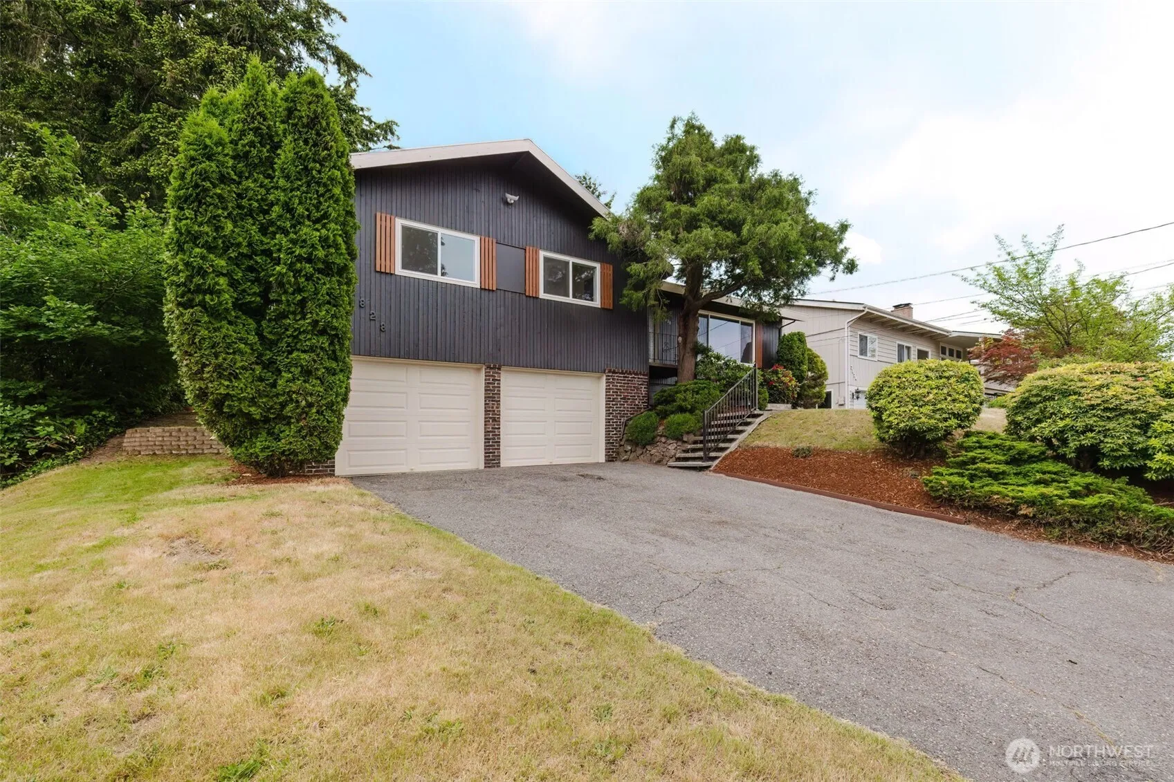 Property photo for 3828 Harbel Drive Ne, Bremerton photo 3