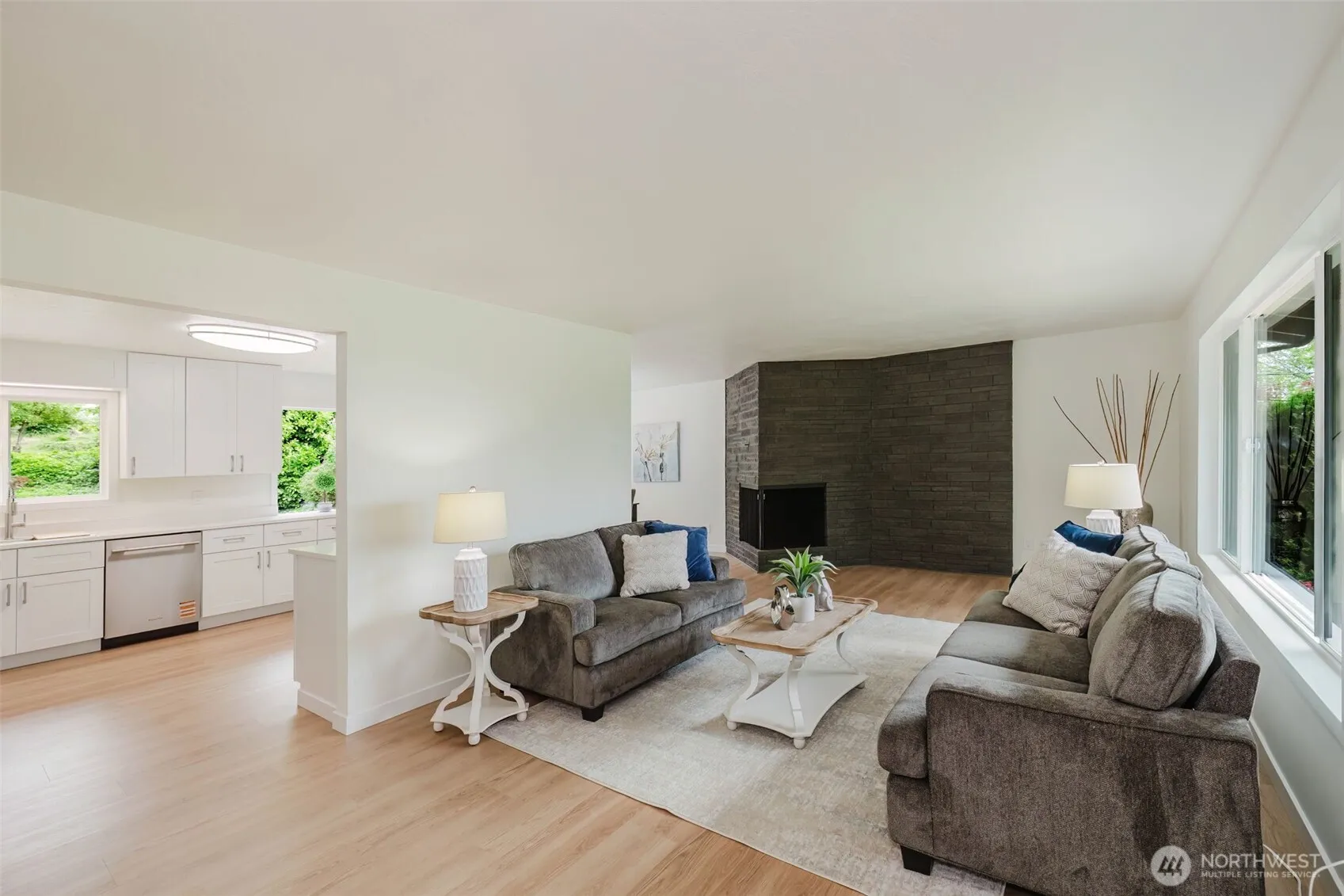 Property photo for 3828 Harbel Drive Ne, Bremerton photo 5