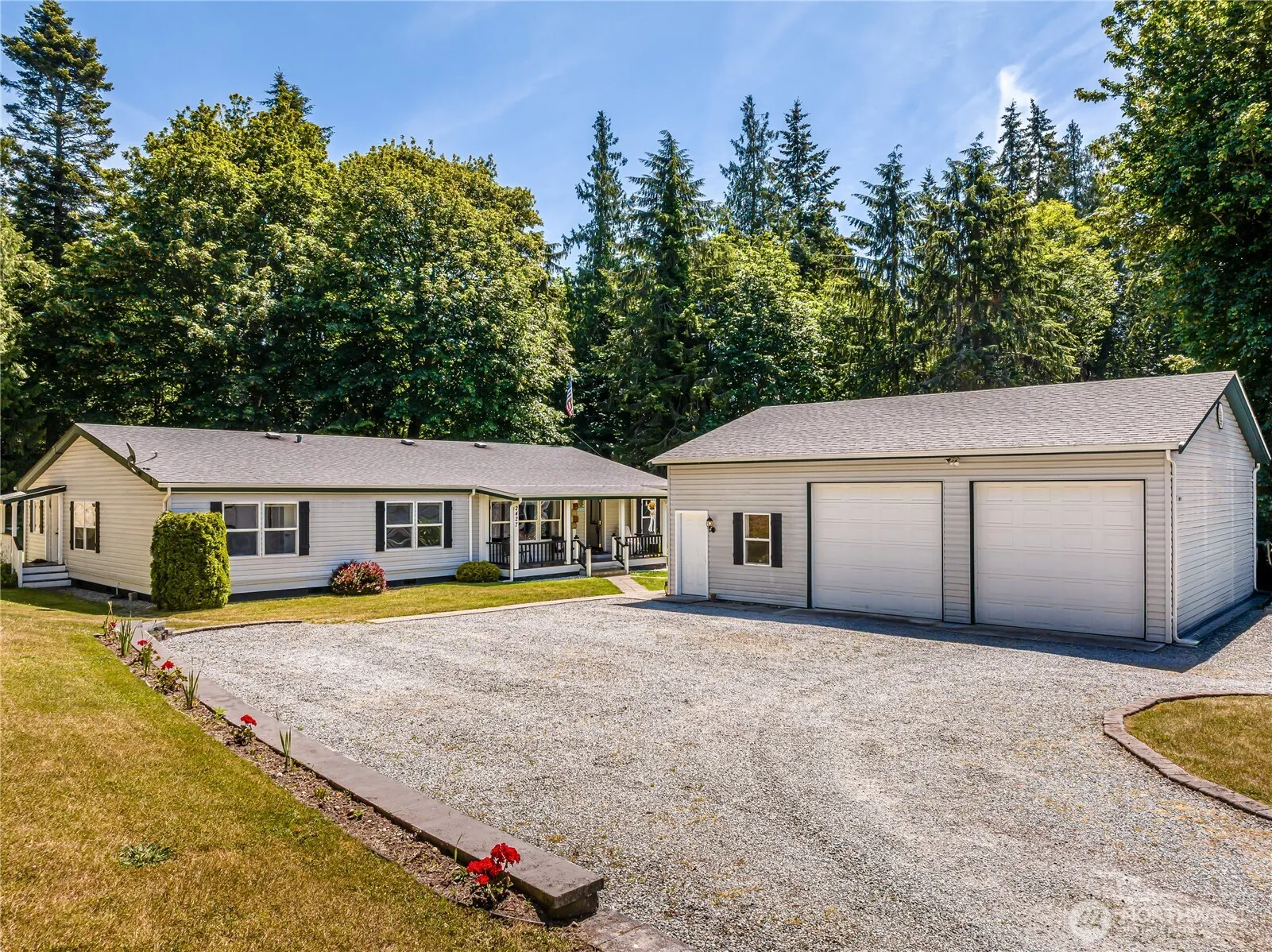 Property photo for 2427 Leroy Place, Camano Island