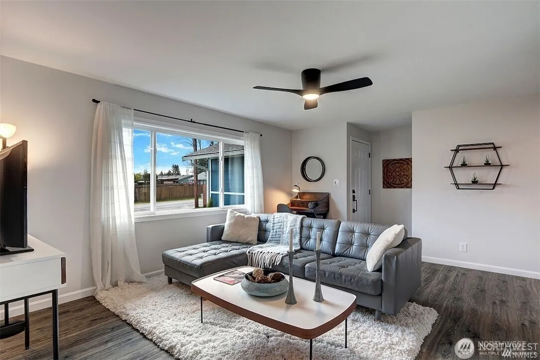Property photo for 3708 Ne 22nd Street, Renton