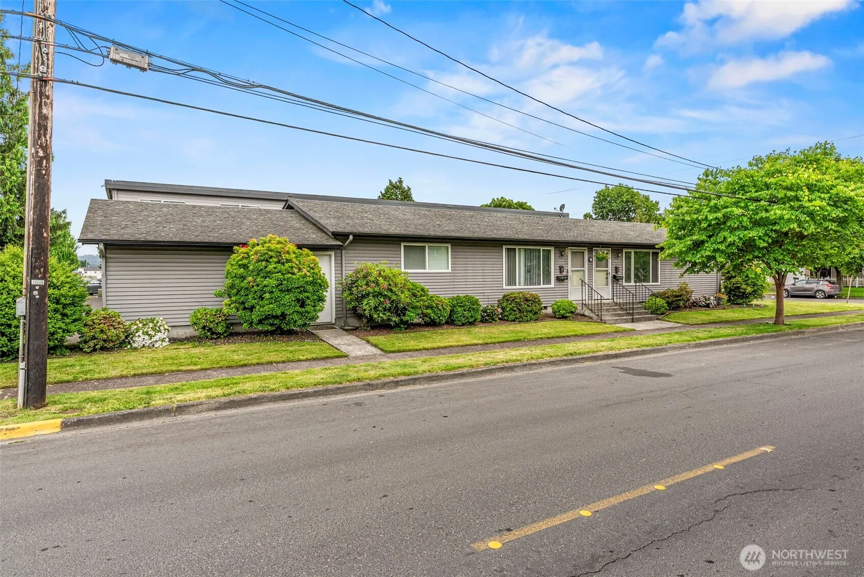 Property photo for 733 Delaware Street, Longview
