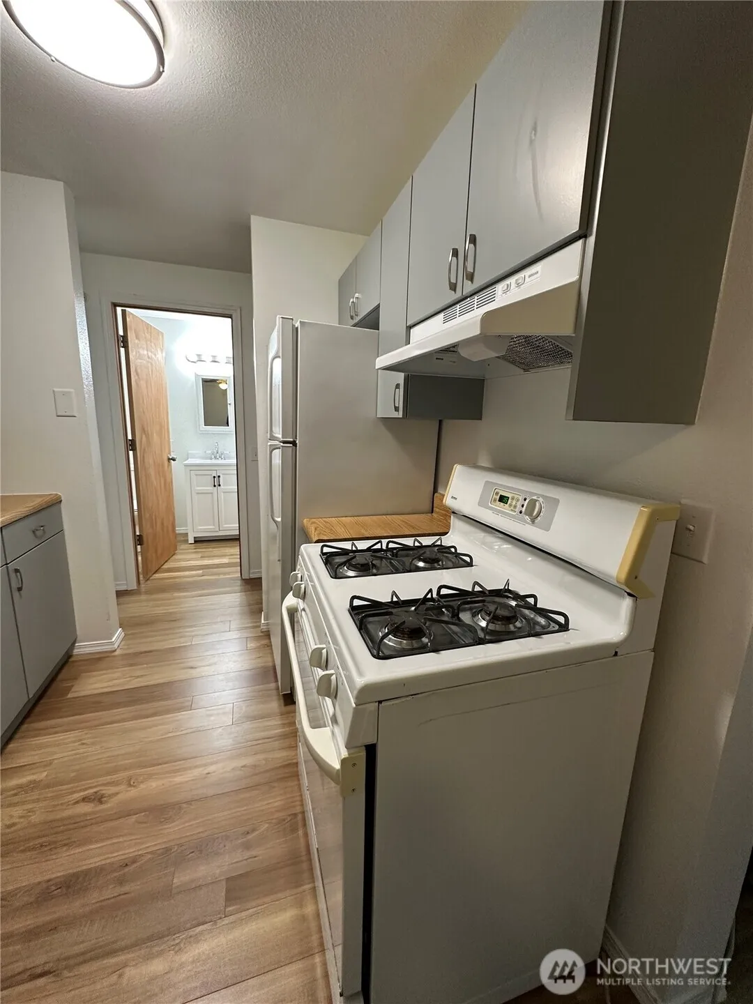 Property photo for 609 Shattuck Avenue S #7, Renton photo 3