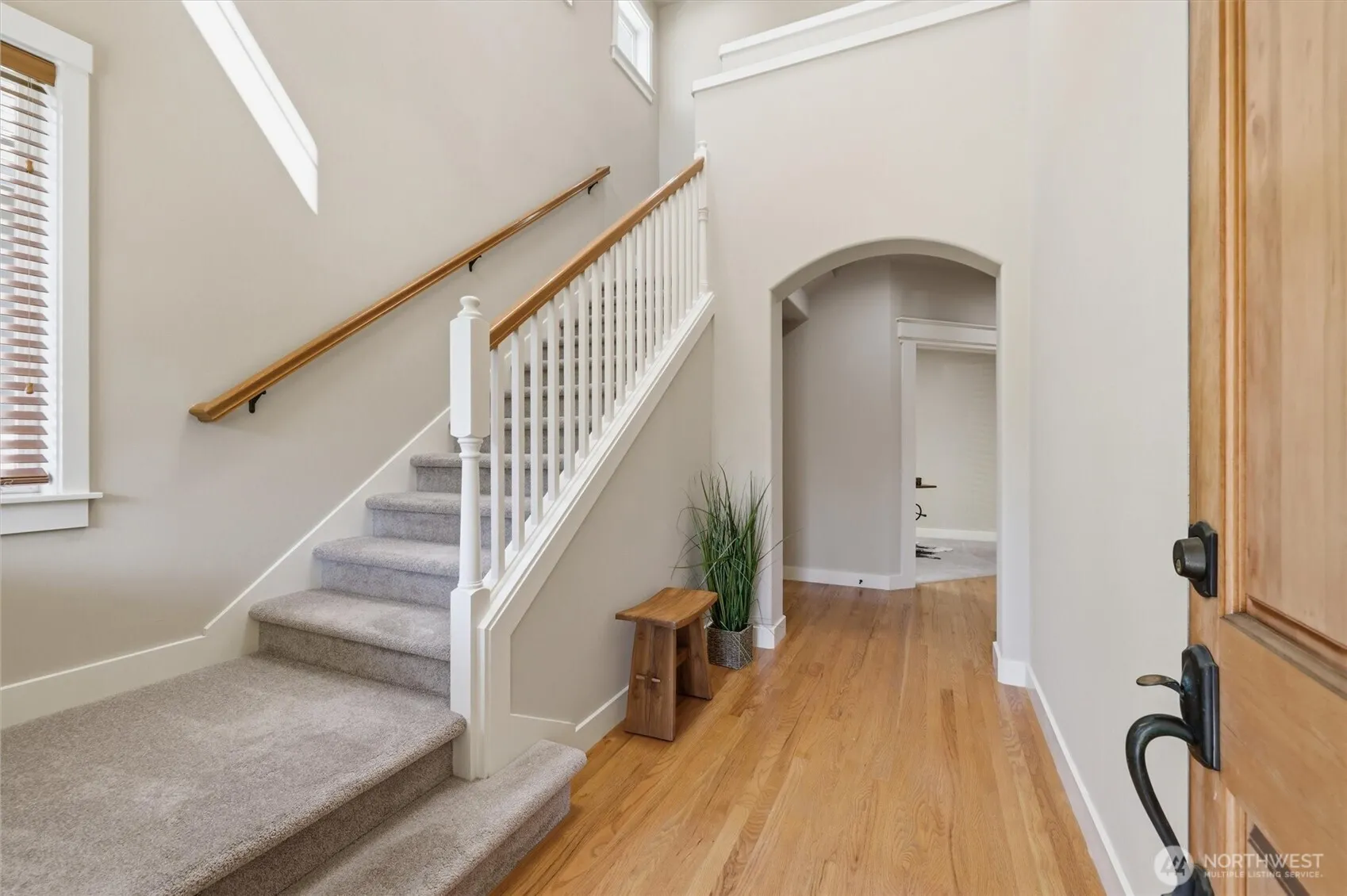 Property photo for 8642 Ne 123rd Place, Kirkland photo 2