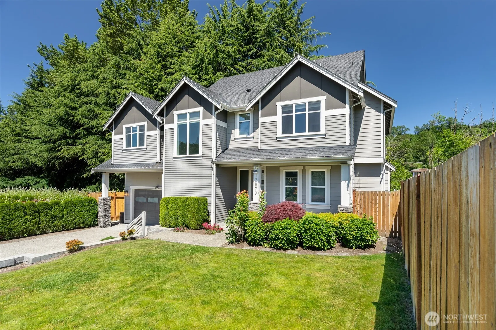 Property photo for 12570 51st Place Se, Tukwila