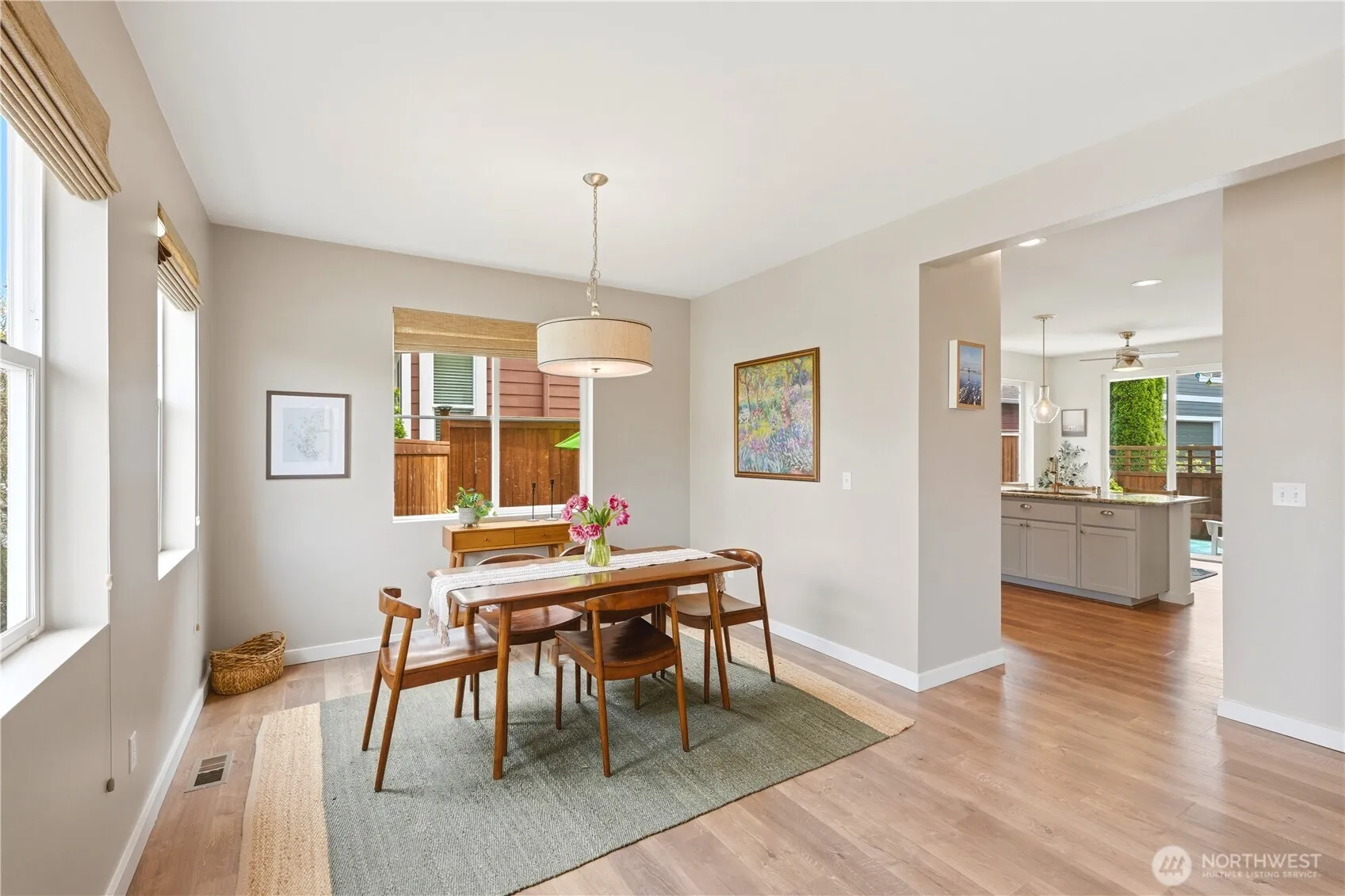 Property photo for 2773 Ne Magnolia Street, Issaquah photo 4