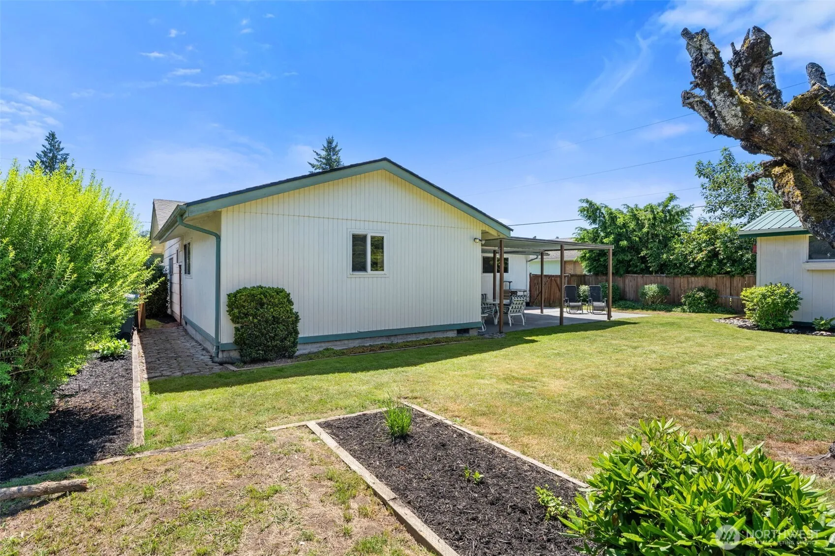 Property photo for 1005 20th Street Se, Auburn photo 5