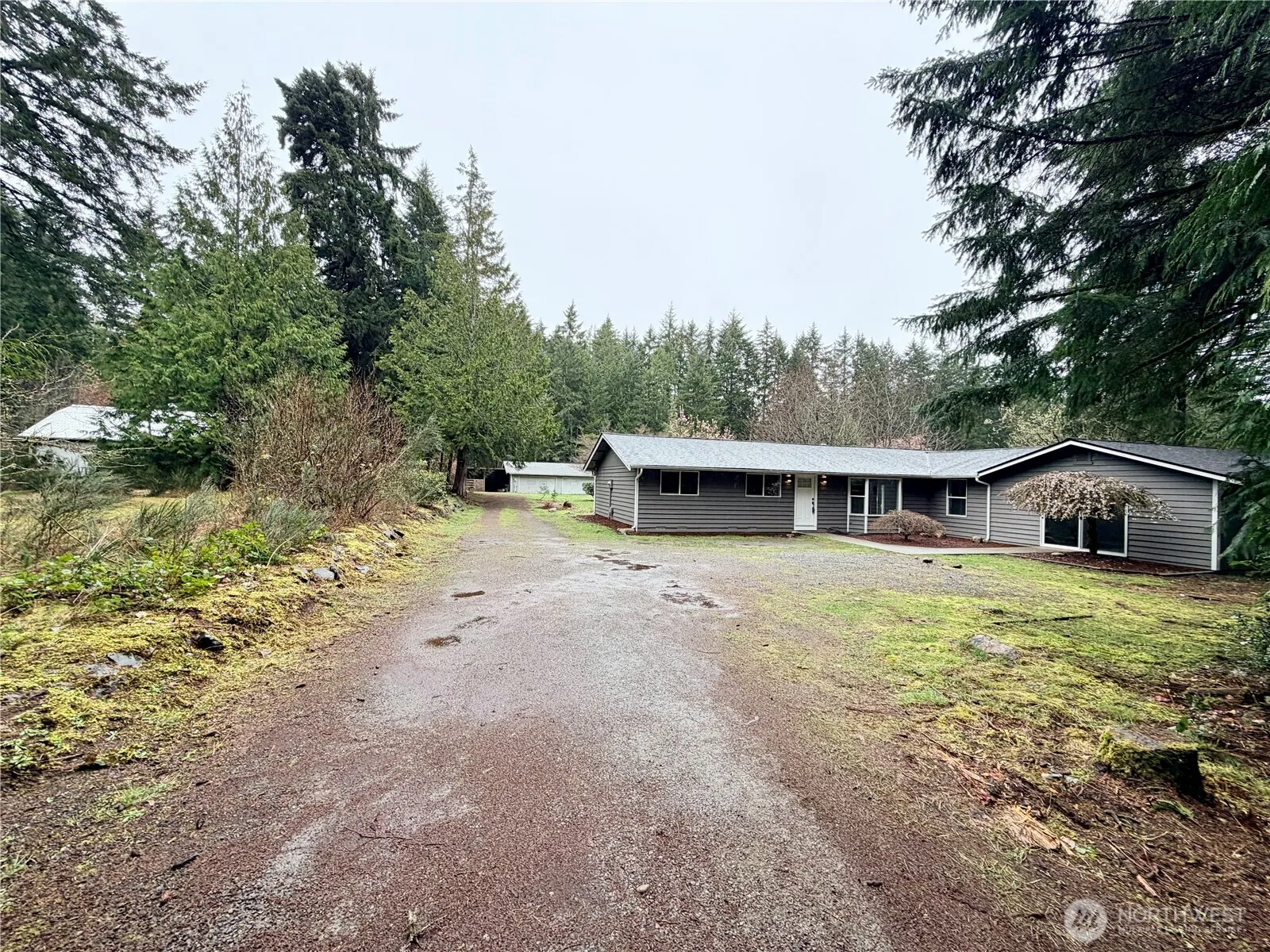 Property photo for 11 Webb Road Sw, Lakebay