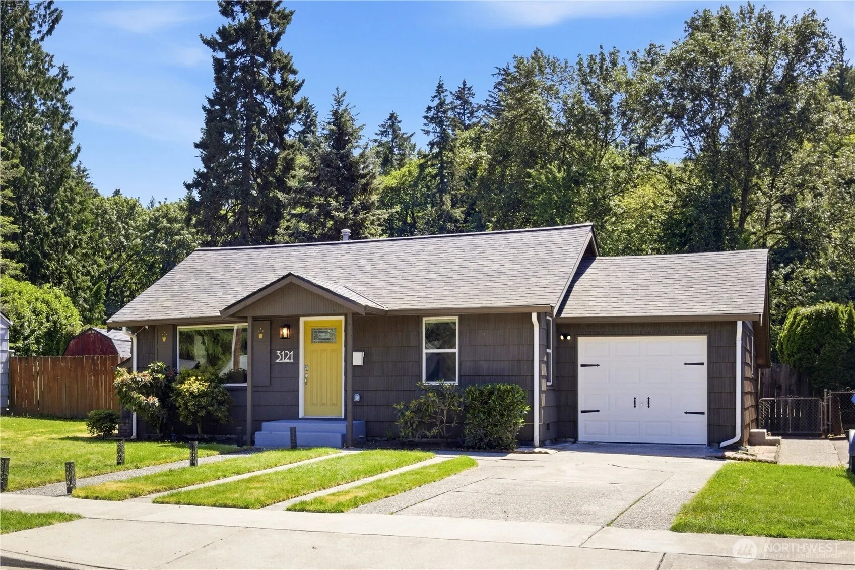 Property photo for 3121 Se 6th Street, Renton