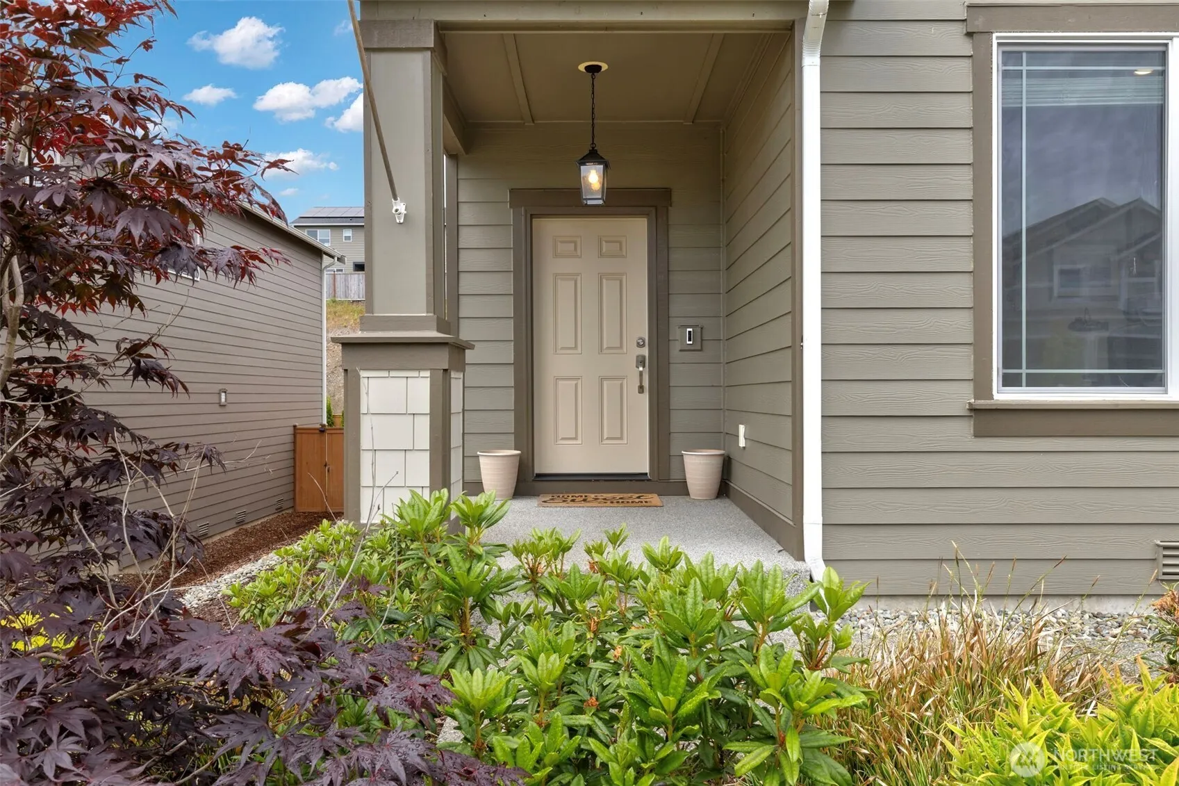 Property photo for 1328 Baker Heights Loop, Bremerton photo 4