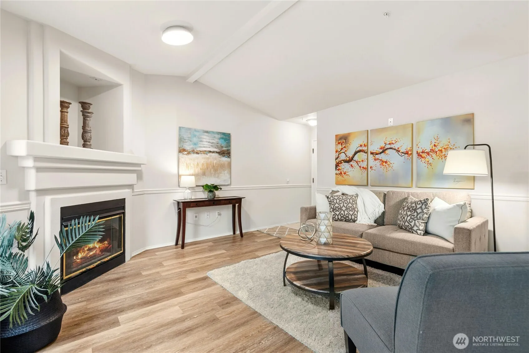 Property photo for 25235 Se Klahanie Boulevard #e305, Sammamish photo 5