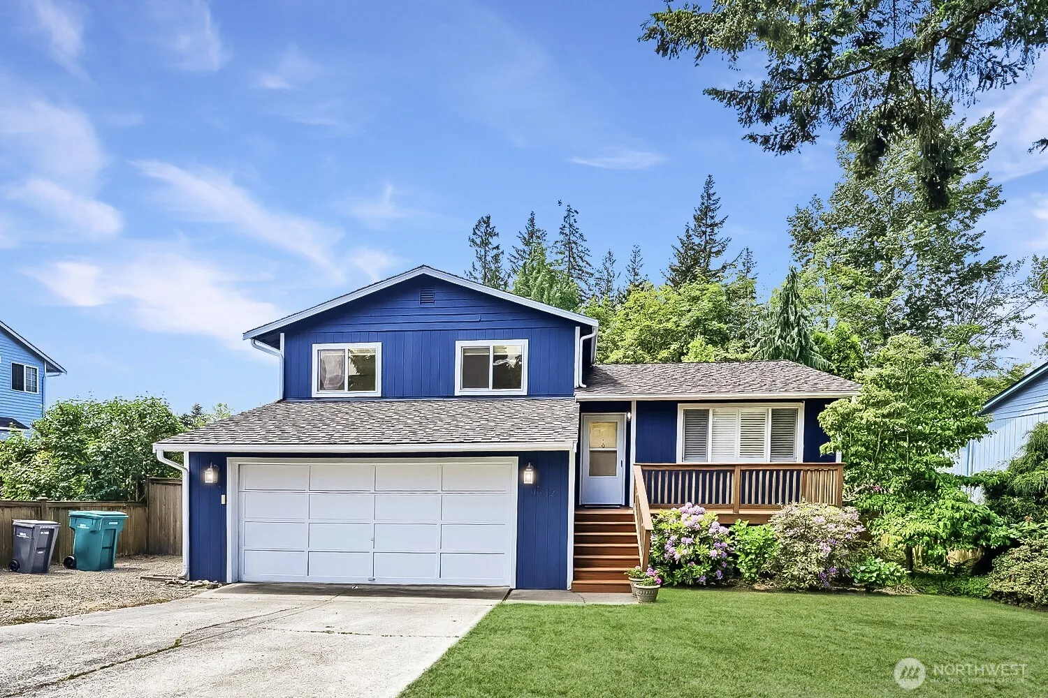 Property photo for 10332 27th Drive Se, Everett
