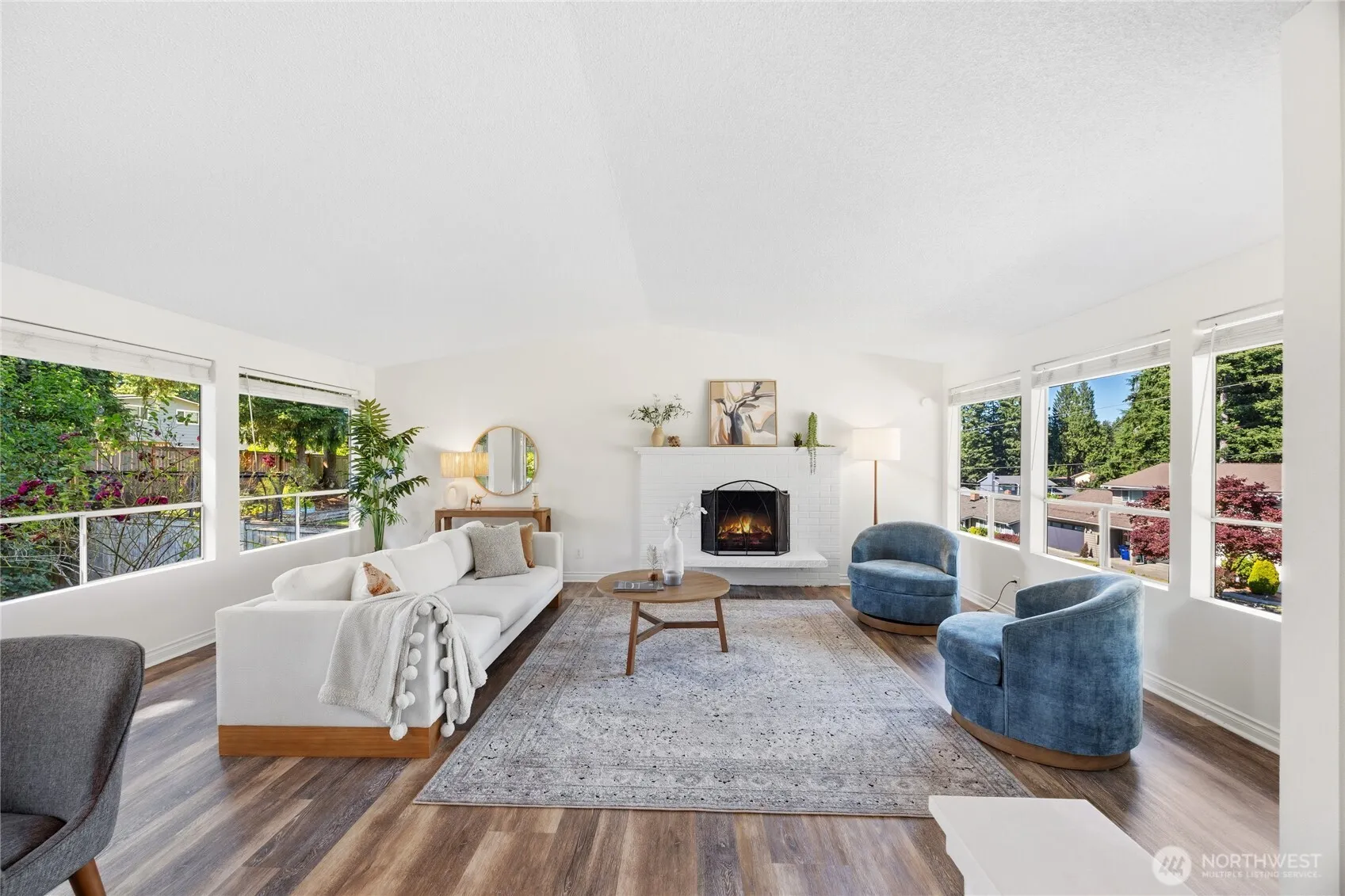 Property photo for 6215 122nd Avenue Se, Bellevue photo 4