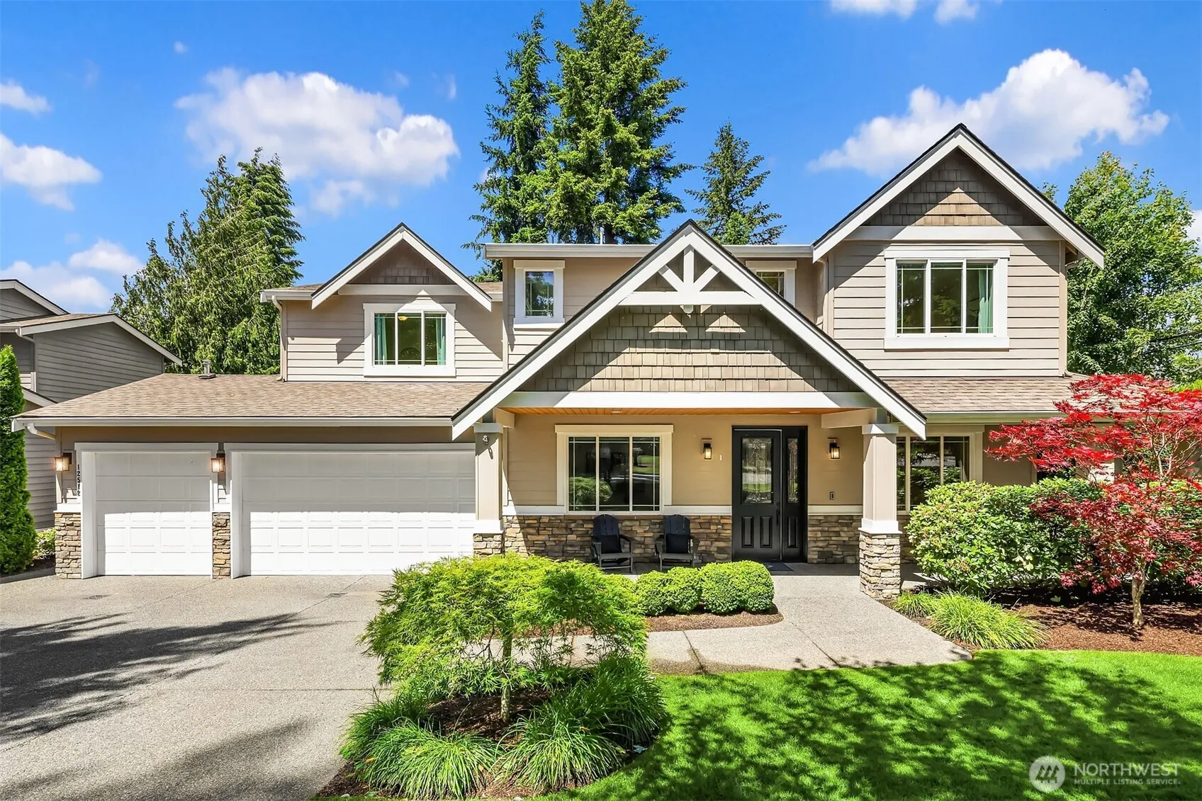 Property photo for 12512 Ne 73rd Street, Kirkland