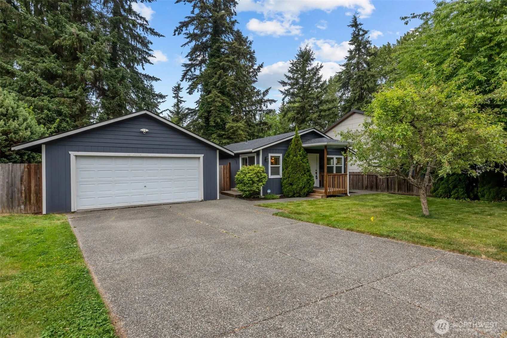 Property photo for 2015 104th Street Sw, Everett