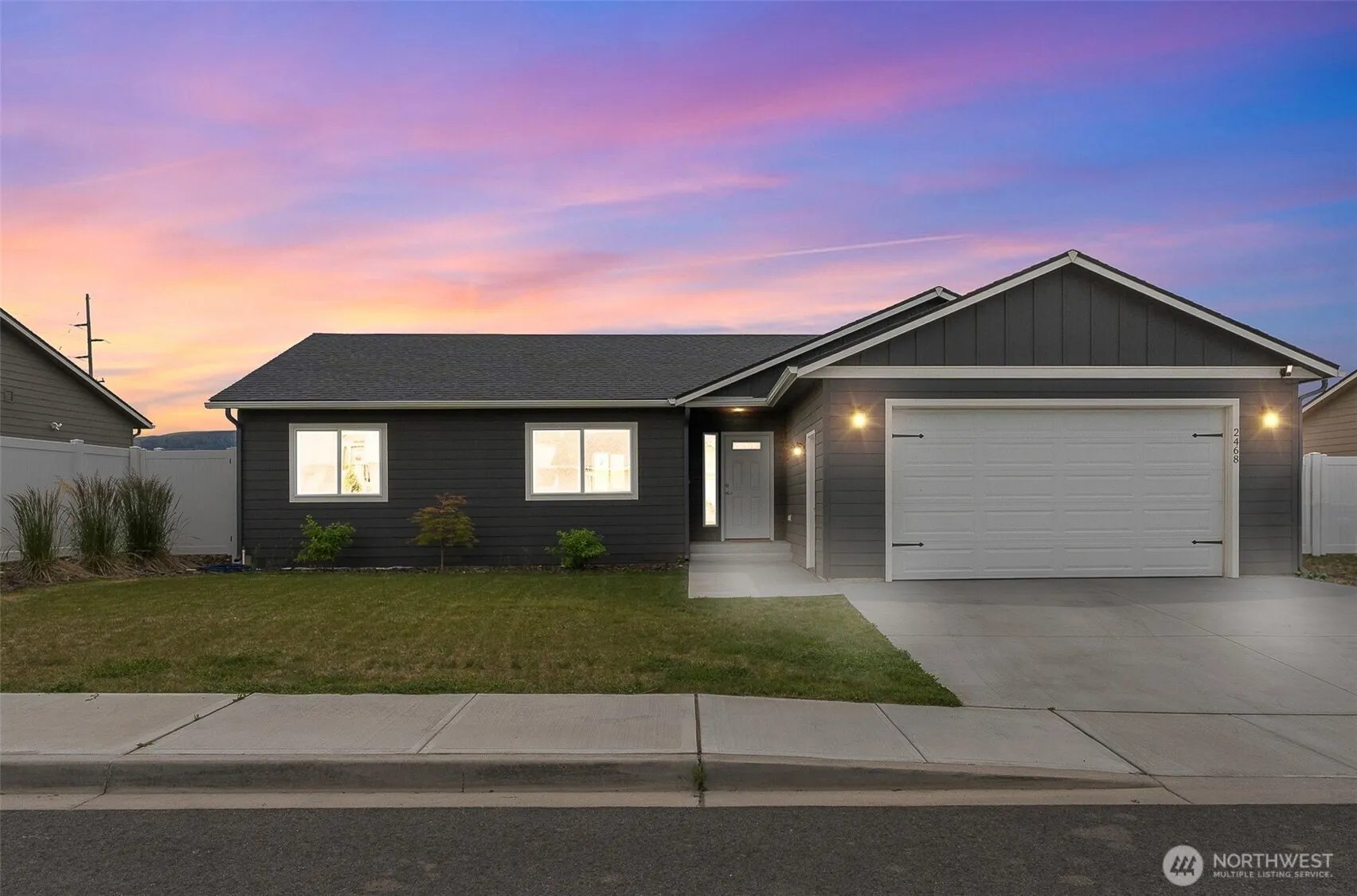 Property photo for 2468 3rd Street Se, East Wenatchee