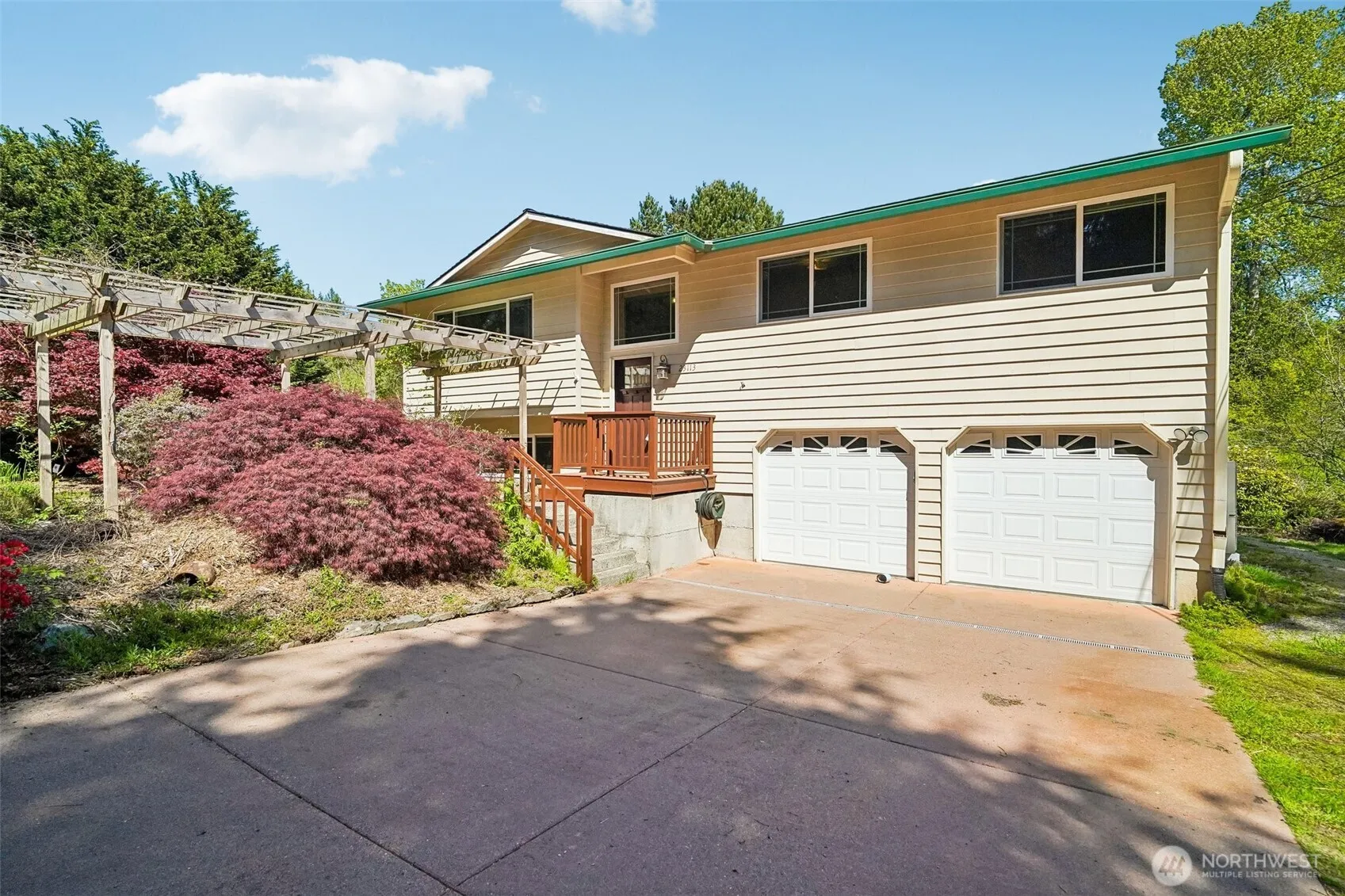 Property photo for 23113 23rd Drive Ne, Arlington
