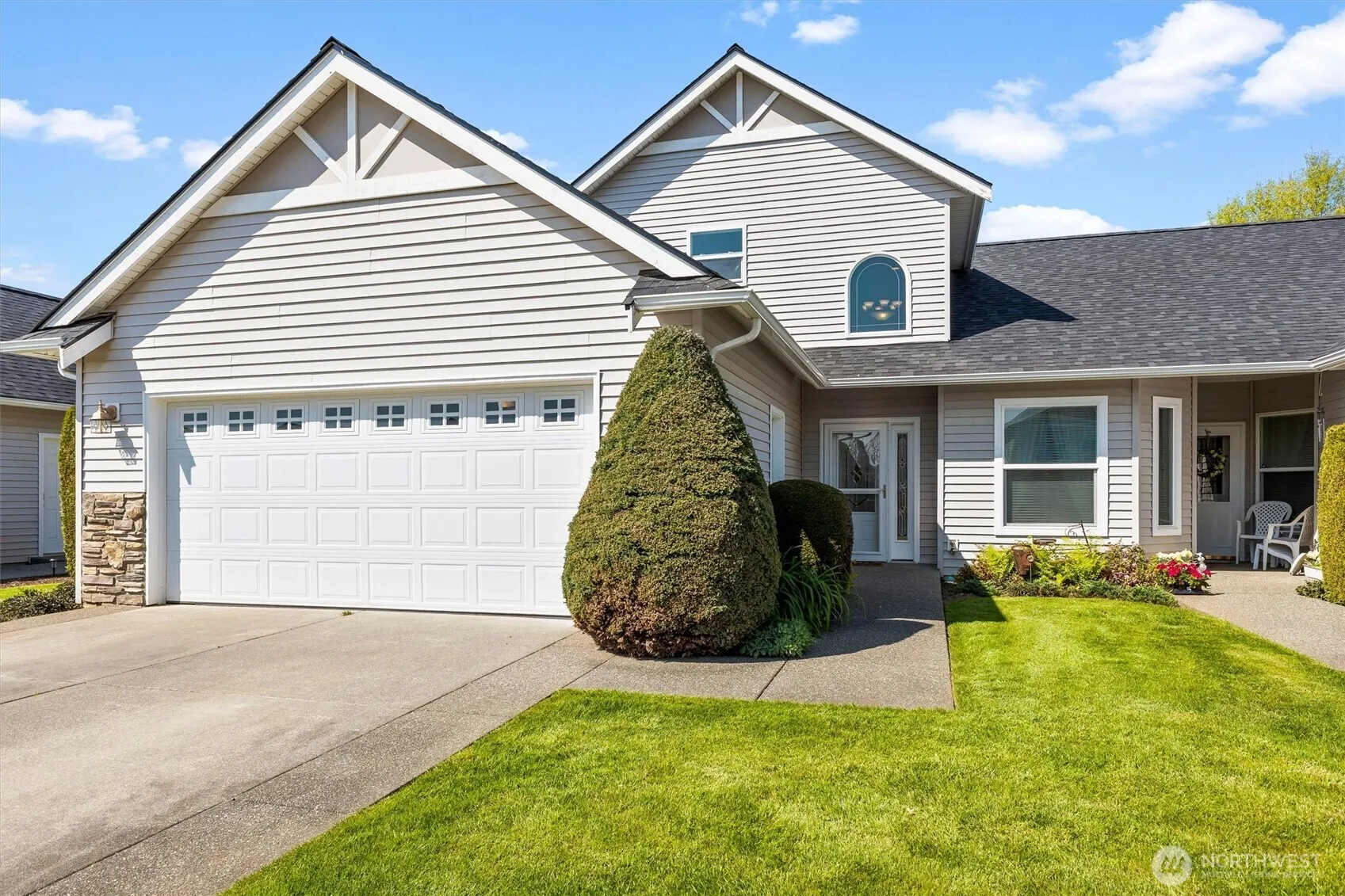 Property photo for 1149 Aaron Drive #b, Lynden