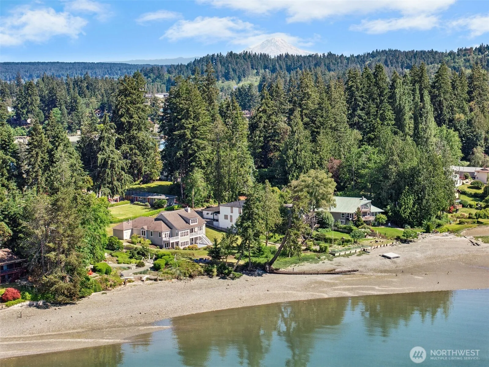 Property photo for 15809 Virginia Point Road Ne, Poulsbo photo 2