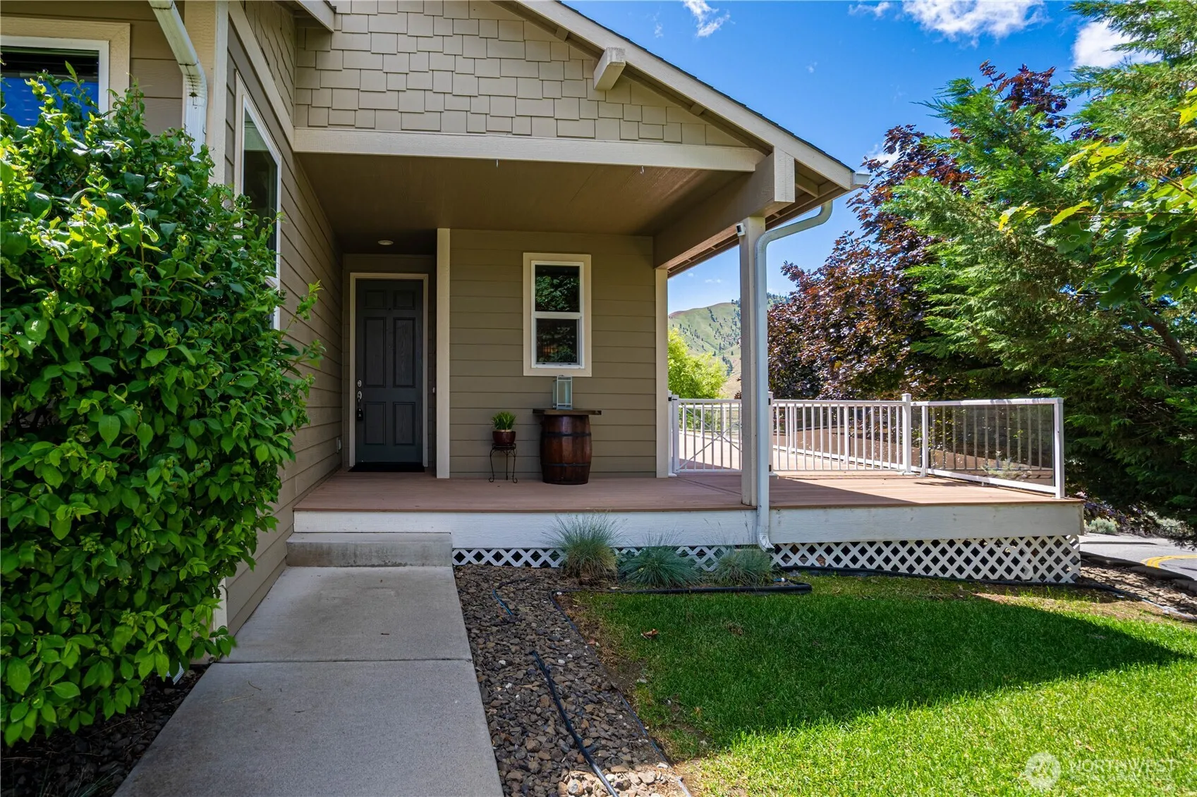 Property photo for 1000 Sunset Lane, Chelan photo 2