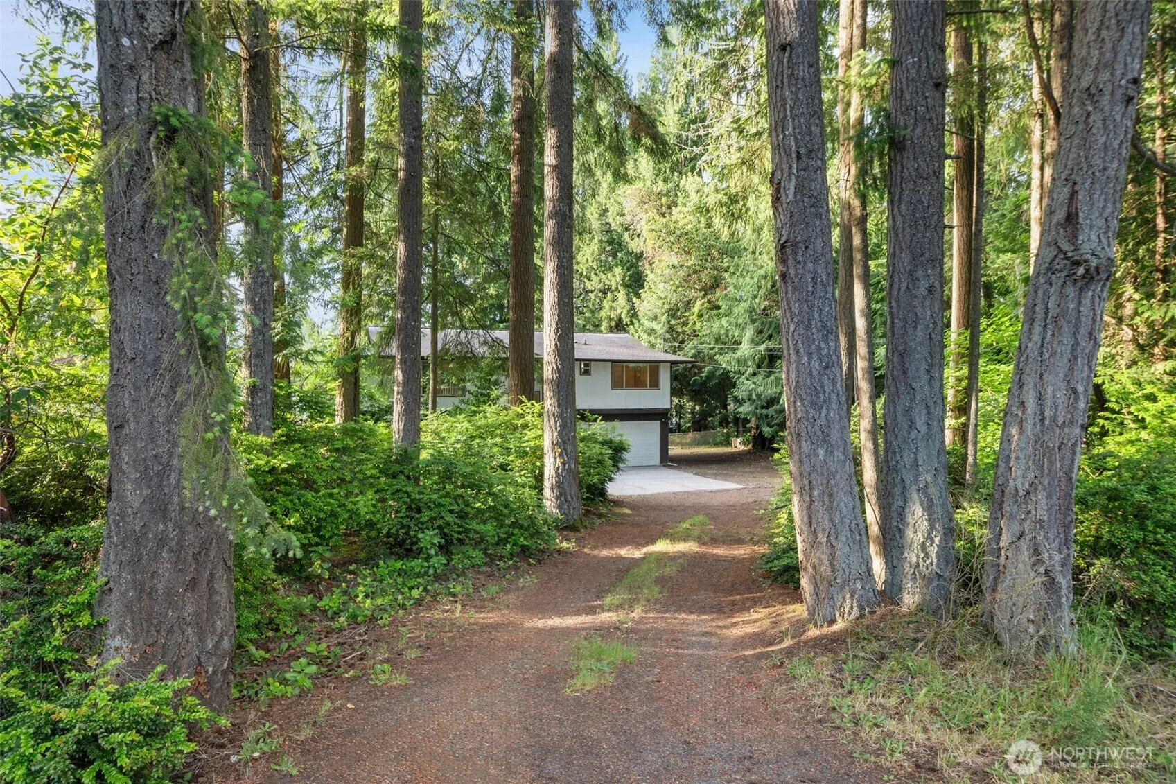 Property photo for 8785 Se Sedgwick Road, Port Orchard