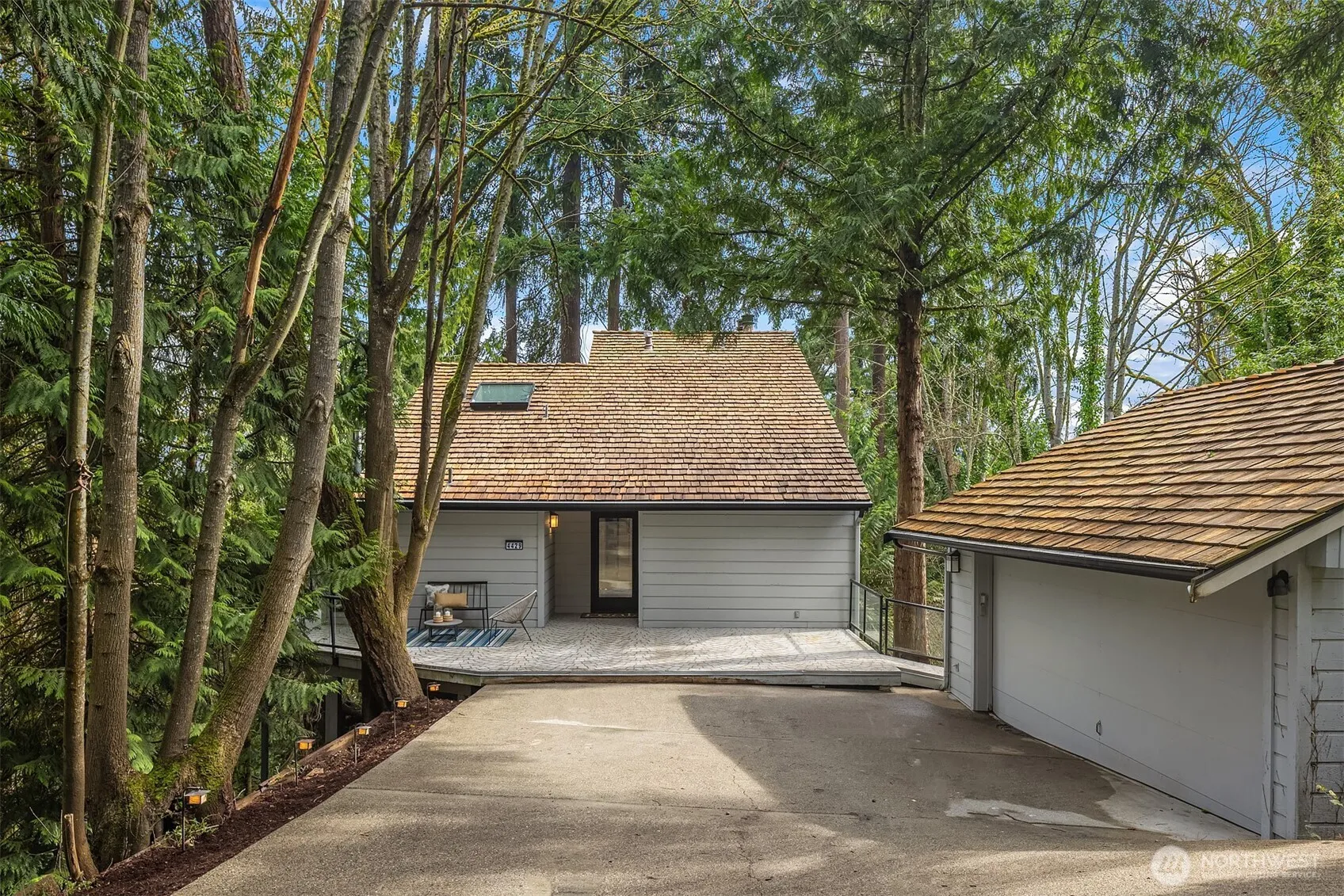 Property photo for 4429 E Mercer Way, Mercer Island photo 3
