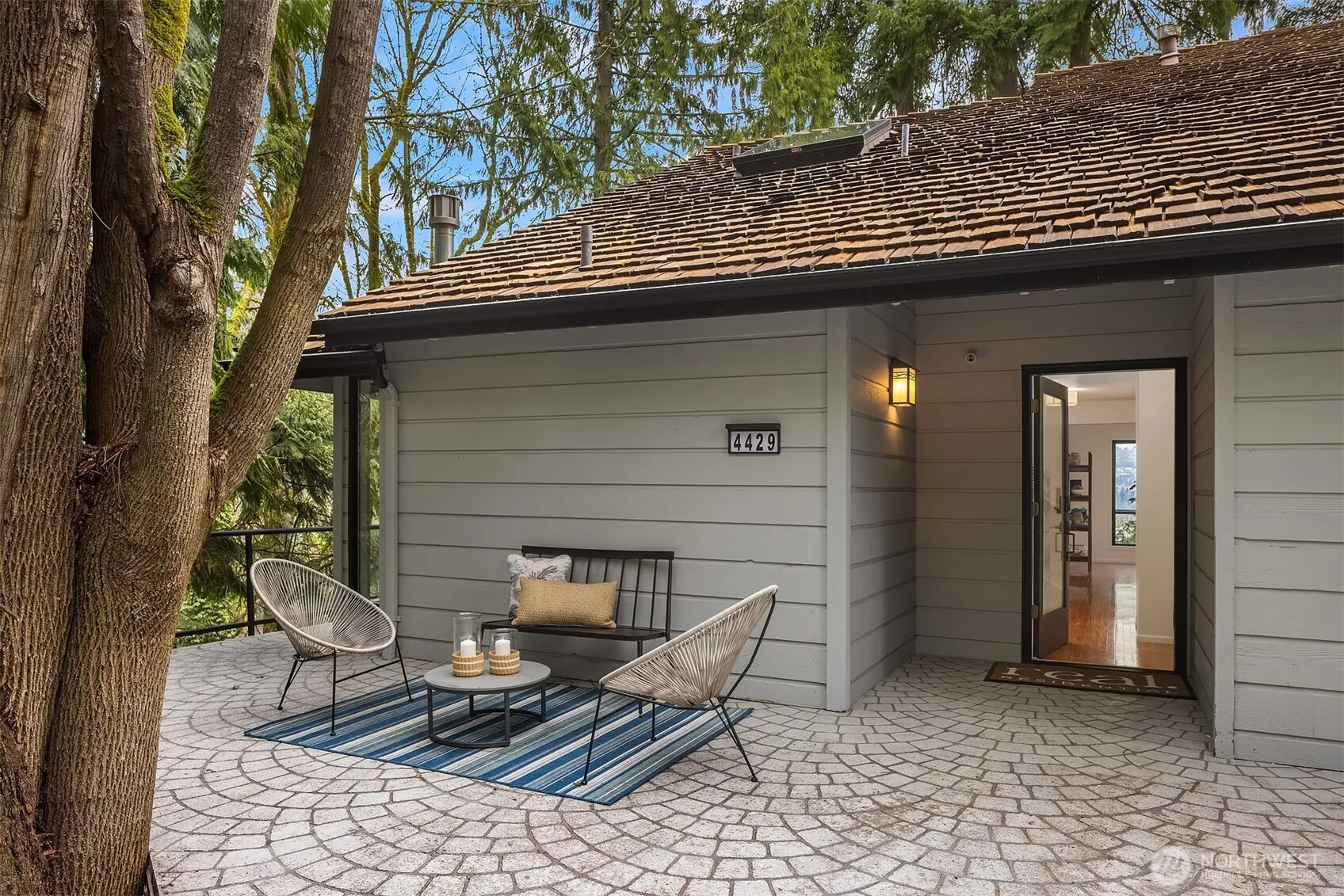Property photo for 4429 E Mercer Way, Mercer Island photo 5