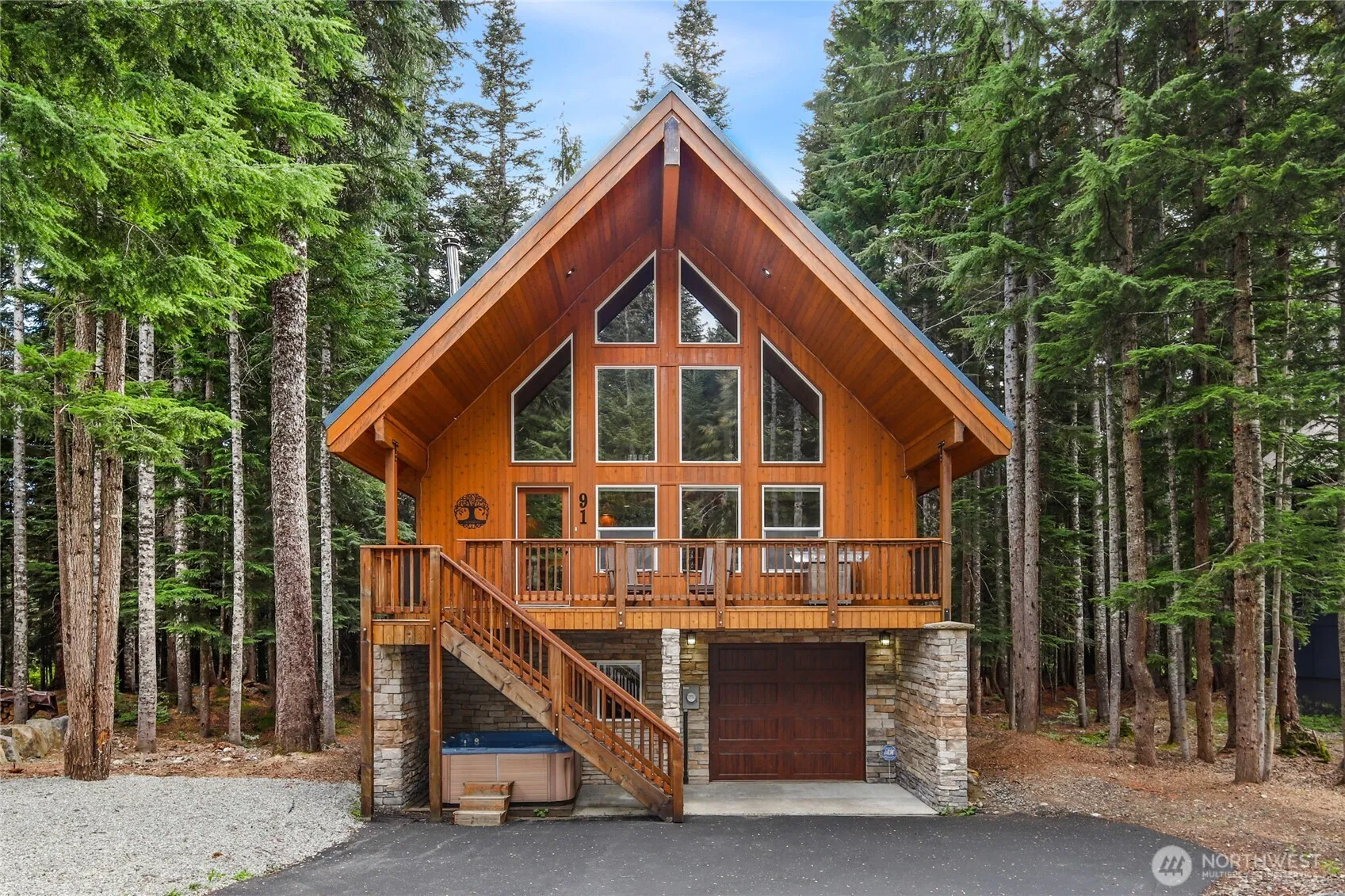 Property photo for 91 Mountain Home Rd, Snoqualmie Pass