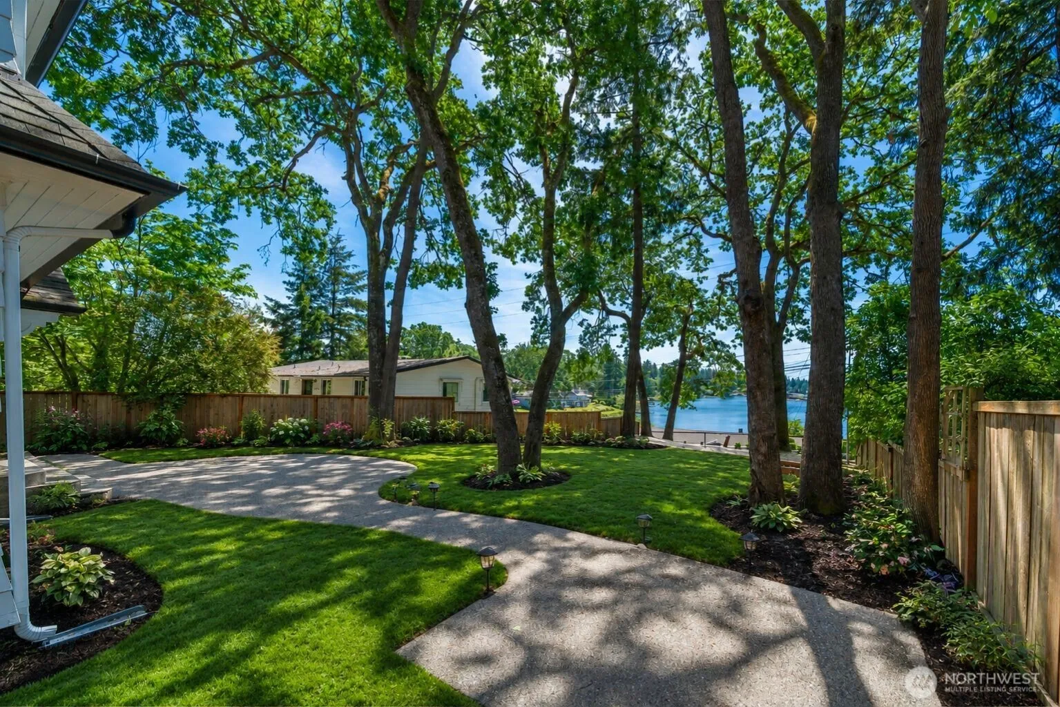 Property photo for 7409 Steilacoom Boulevard Sw, Lakewood photo 3