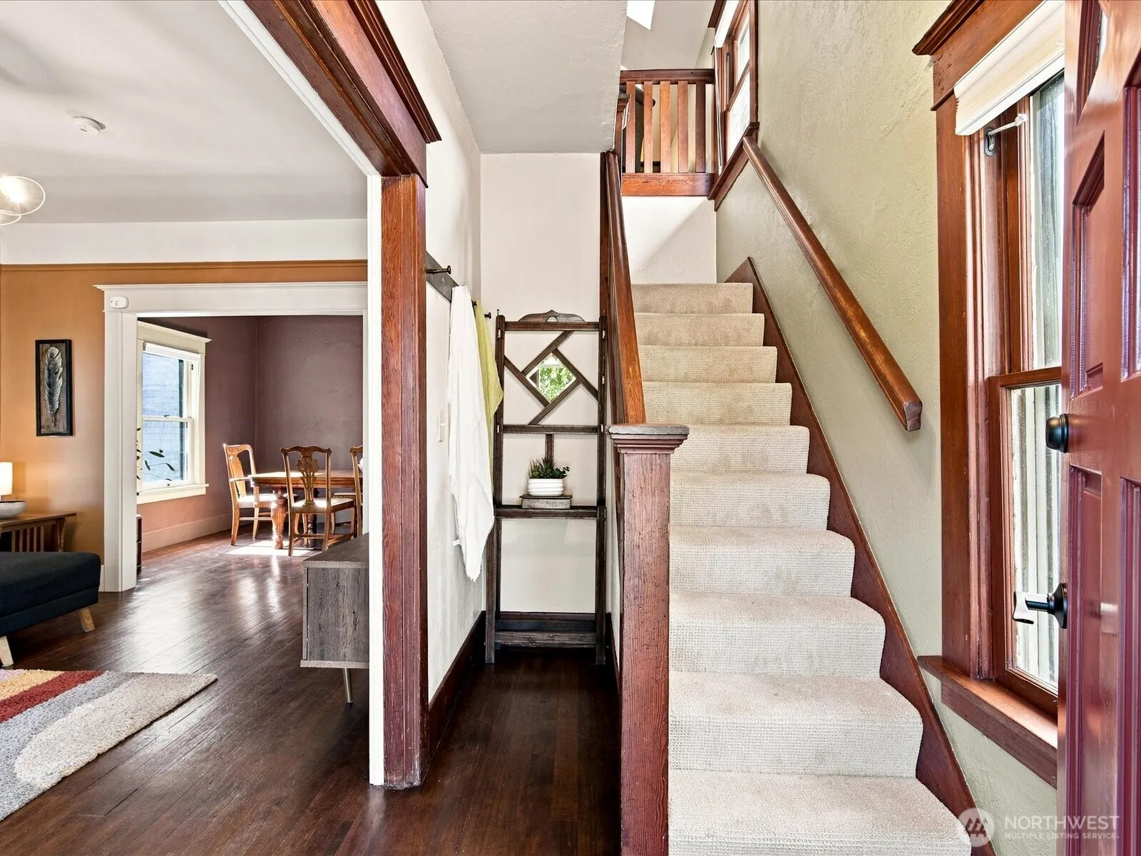 Property photo for 2811 Sw Dakota Street, Seattle photo 4
