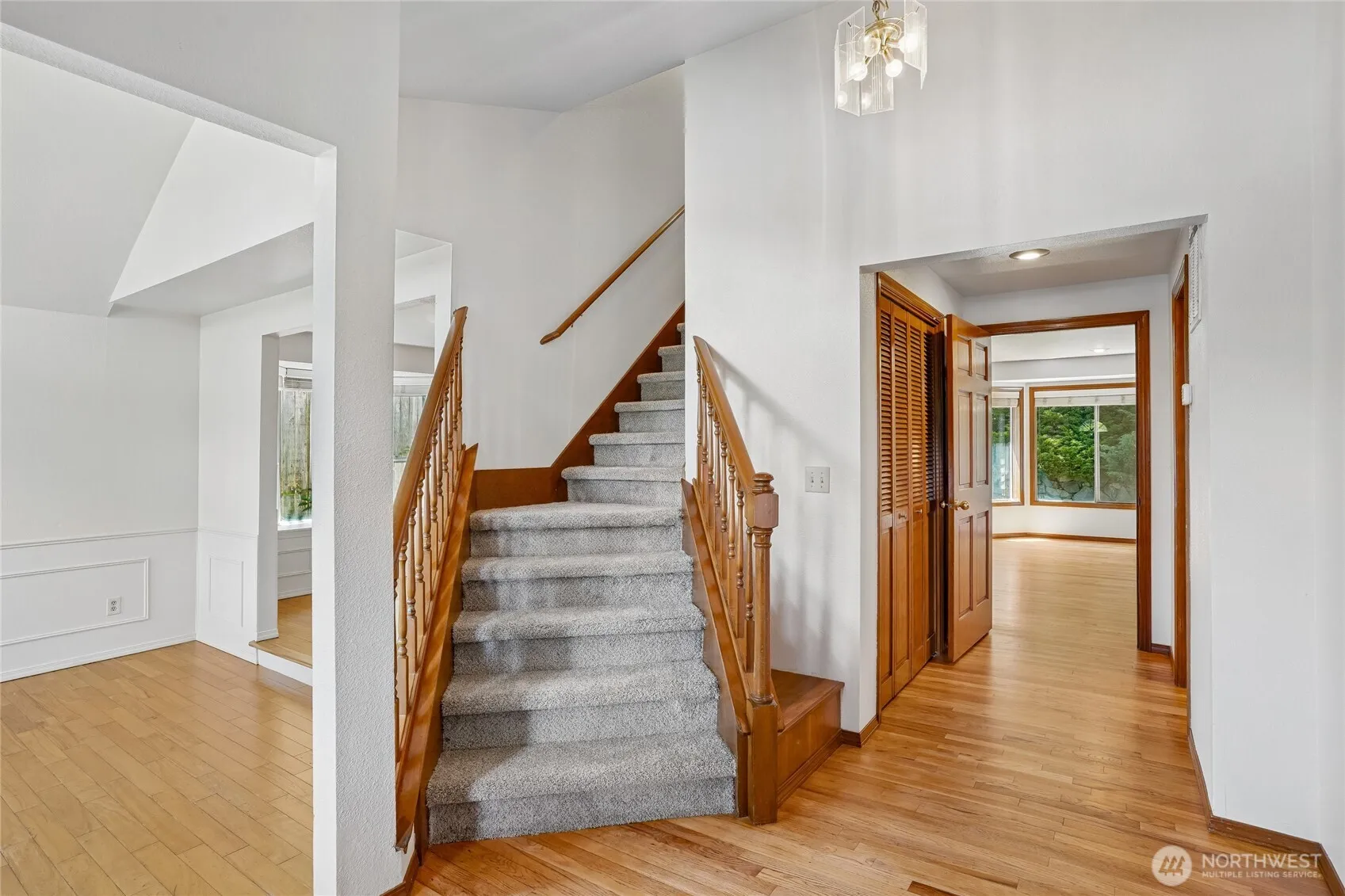 Property photo for 32745 47th Avenue Sw, Federal Way photo 4