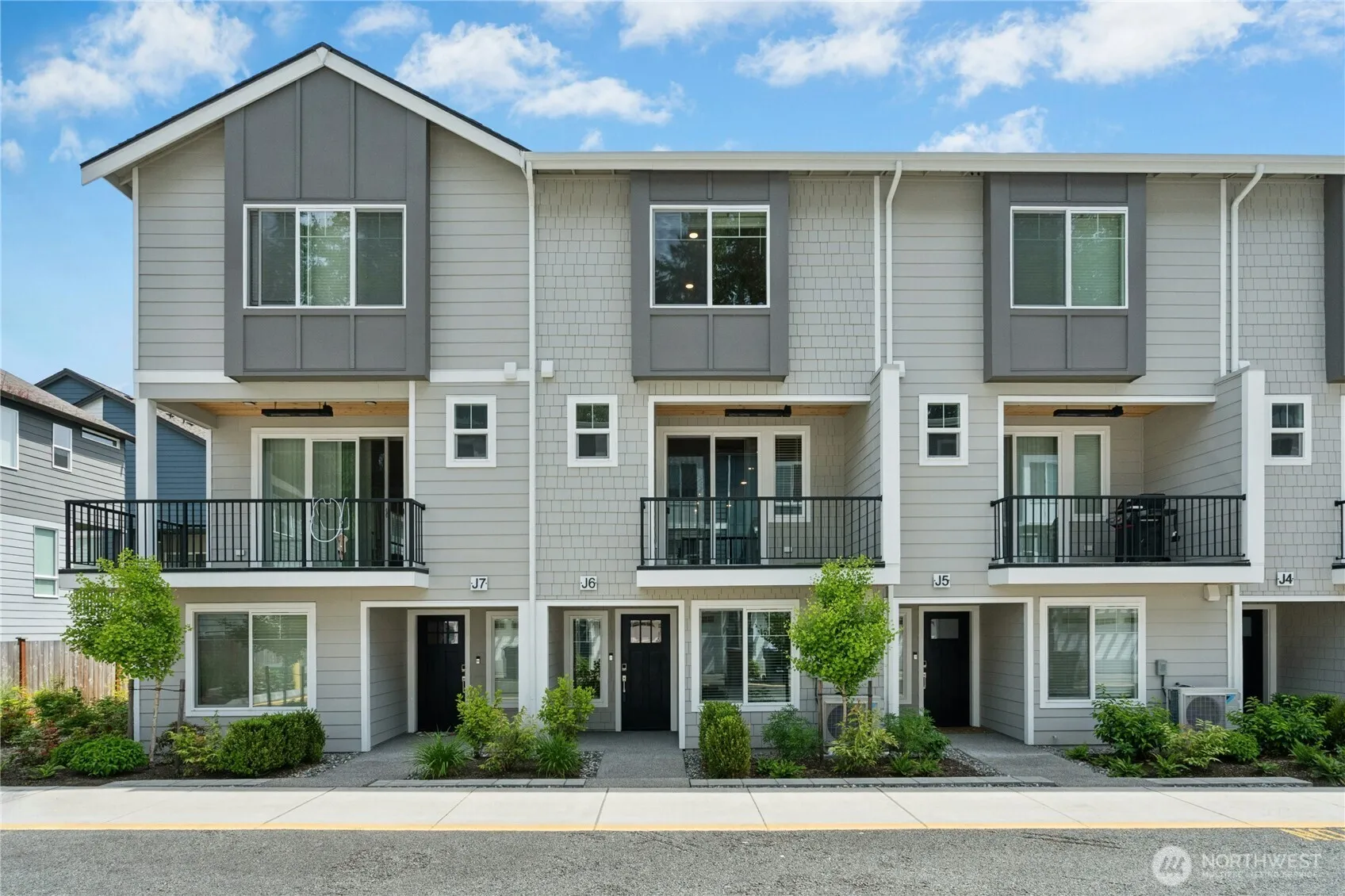 Property photo for 13730 Manor Way #j6, Lynnwood photo 5