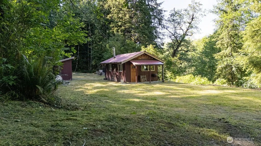 Property photo for 999 Dowans Creek Road, Forks
