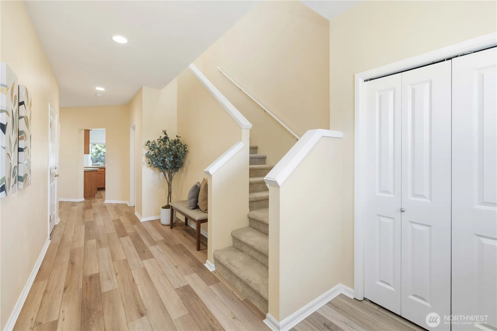 Property photo for 24070 Se 262nd Street, Maple Valley photo 3
