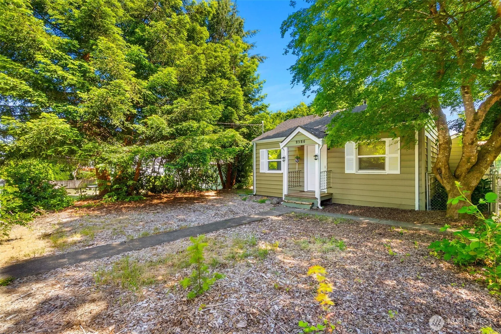 Property photo for 2325 Jackson Avenue Nw, Olympia