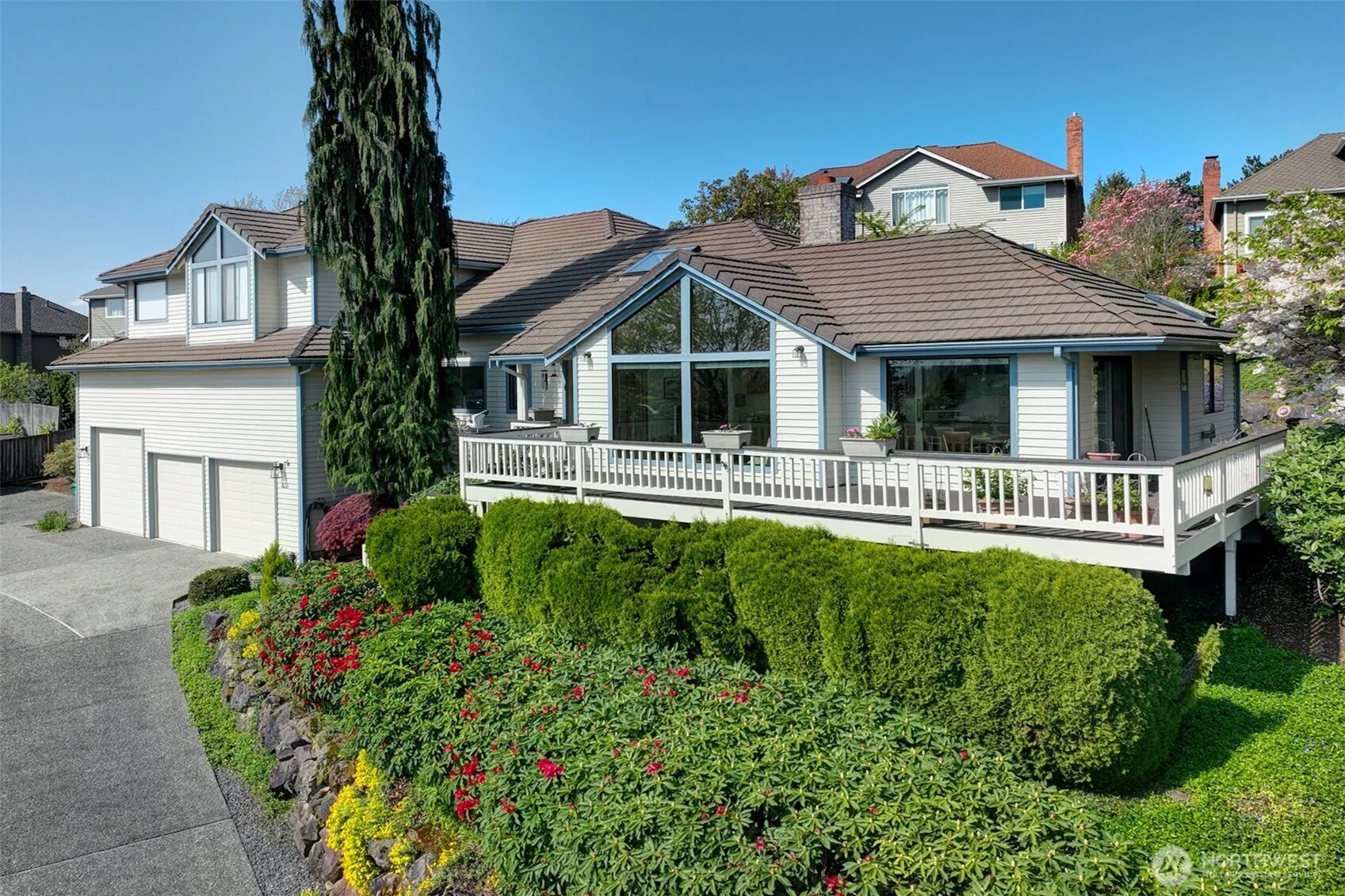 Property photo for 8211 128th Avenue Se, Newcastle