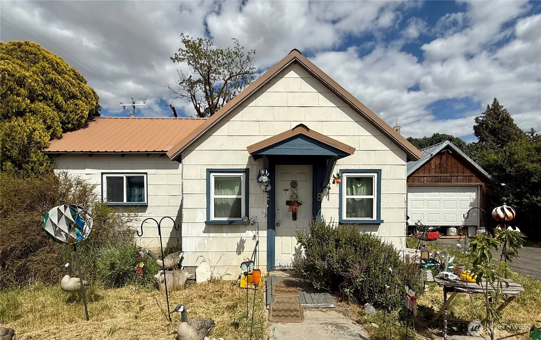 Property photo for 8 S 4th Street, Harrington