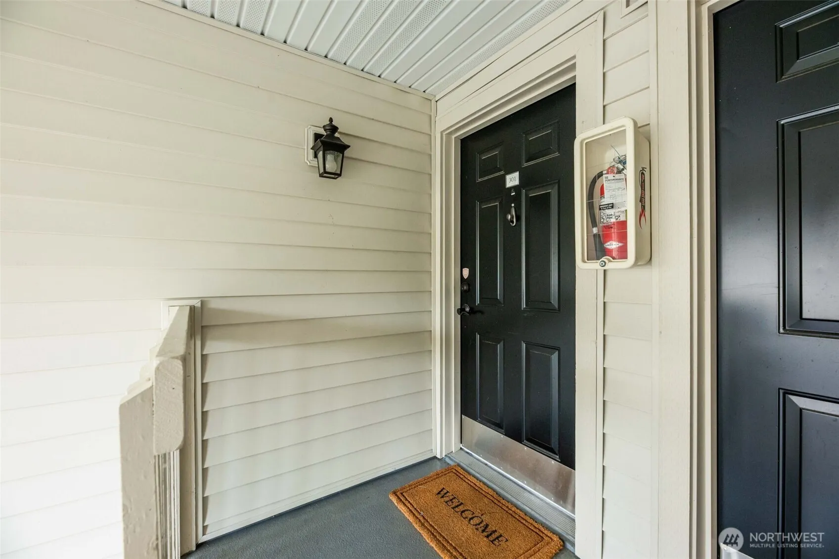 Property photo for 12404 E Gibson Road #h301, Everett photo 2